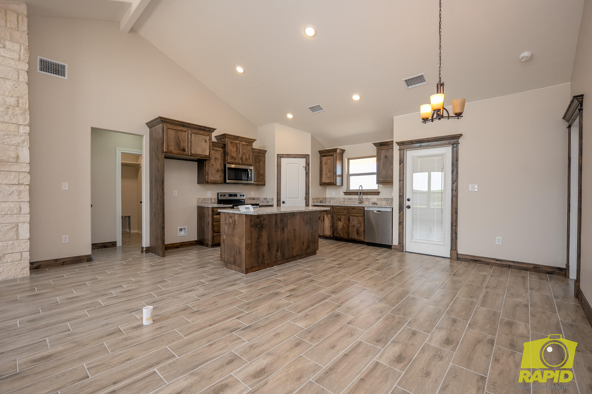 9665 Jaguar Trail Property Photo 3