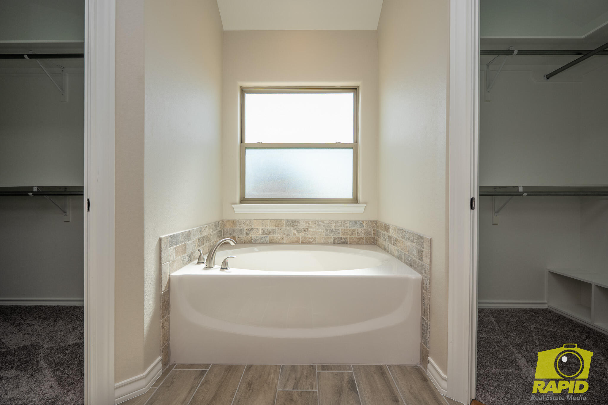 9665 Jaguar Trail Property Photo 10