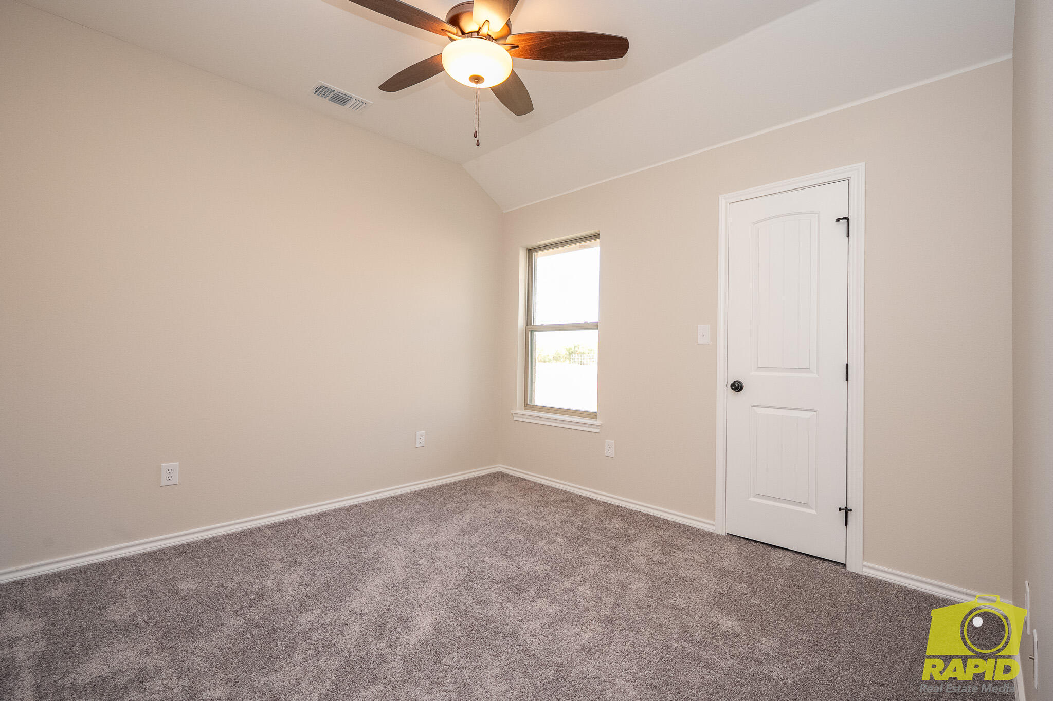 9665 Jaguar Trail Property Photo 11