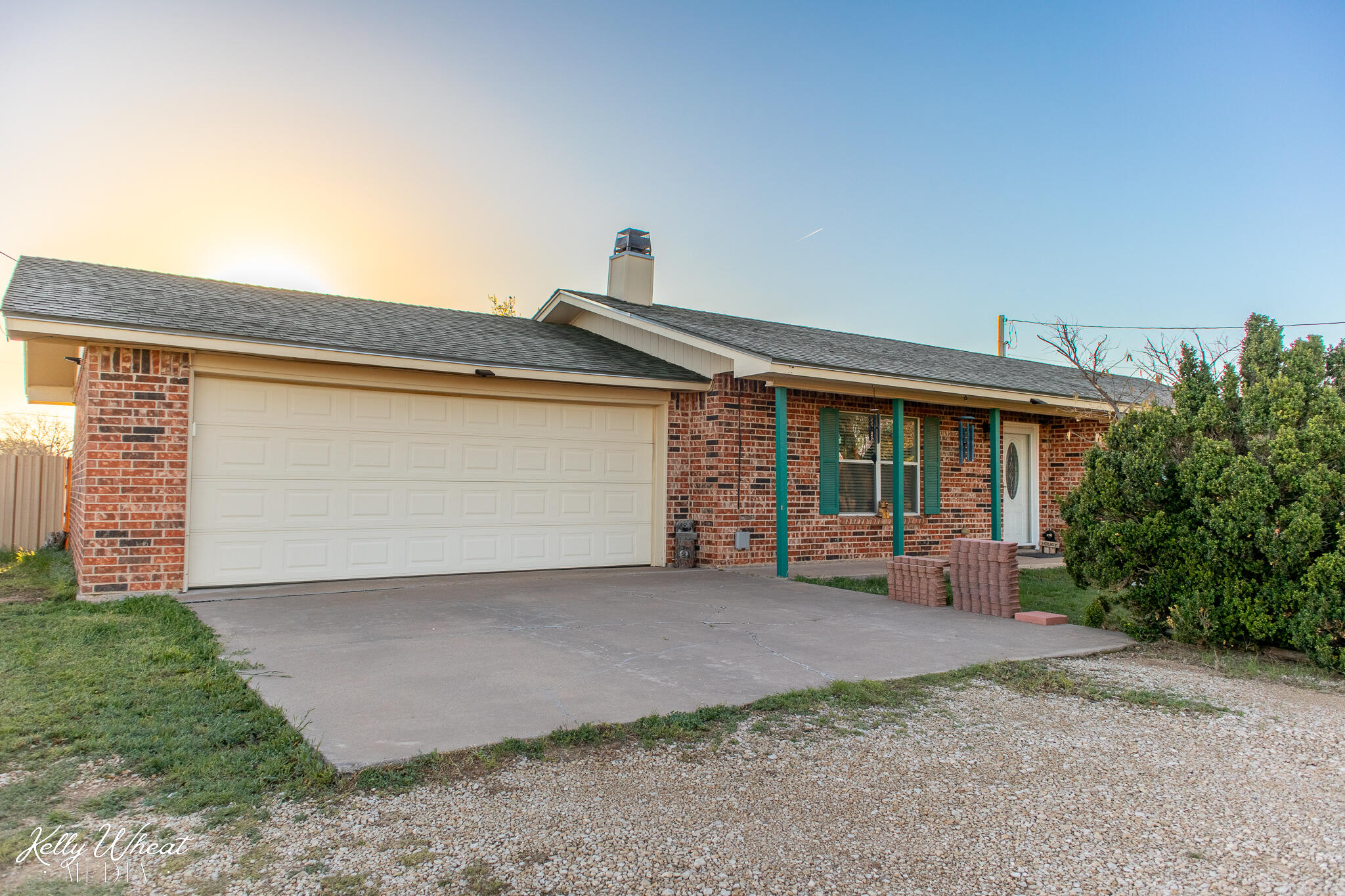9842 N Grape Creek Road Property Photo 5