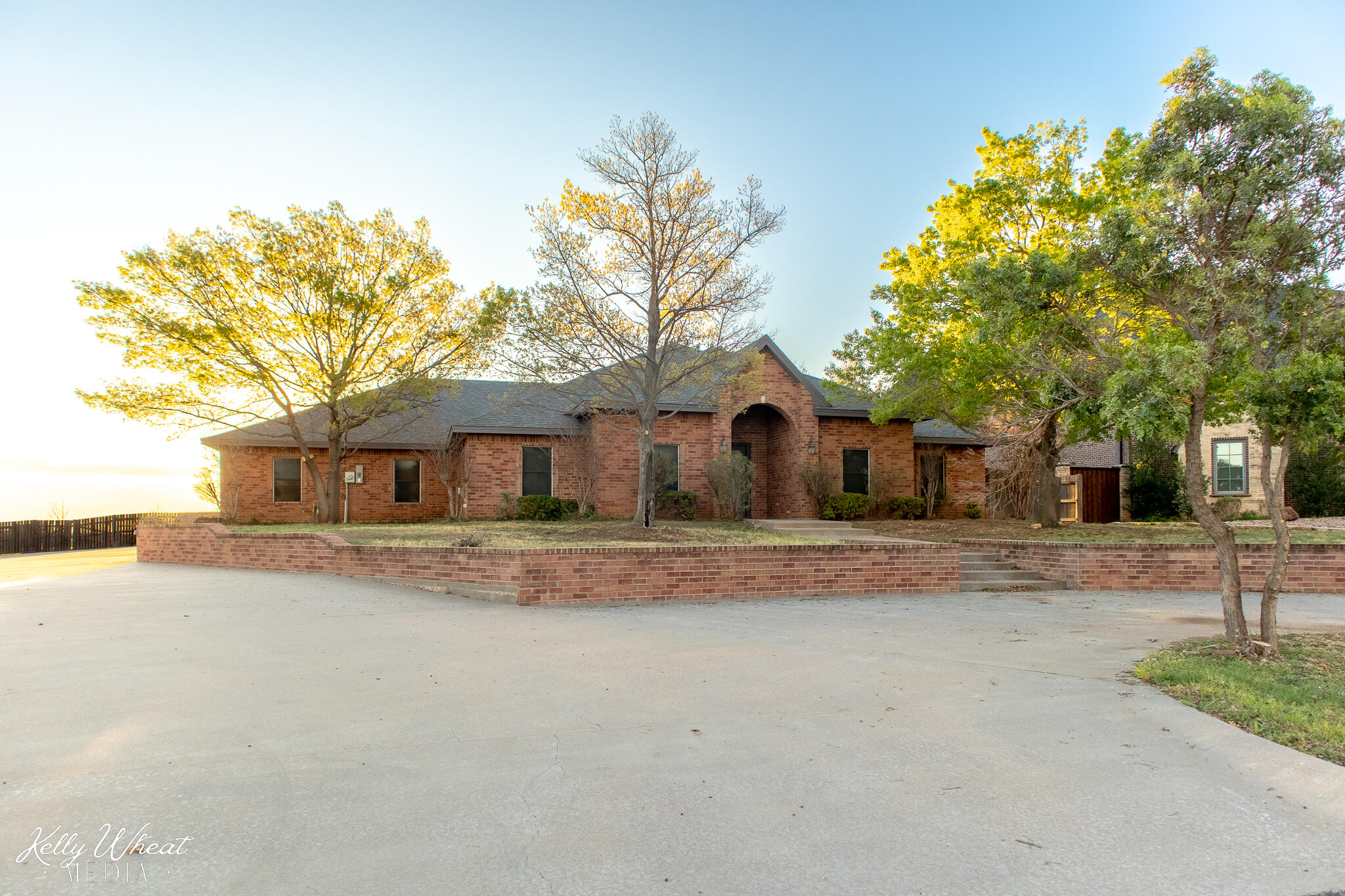 1118 Ashford Drive Property Photo 6