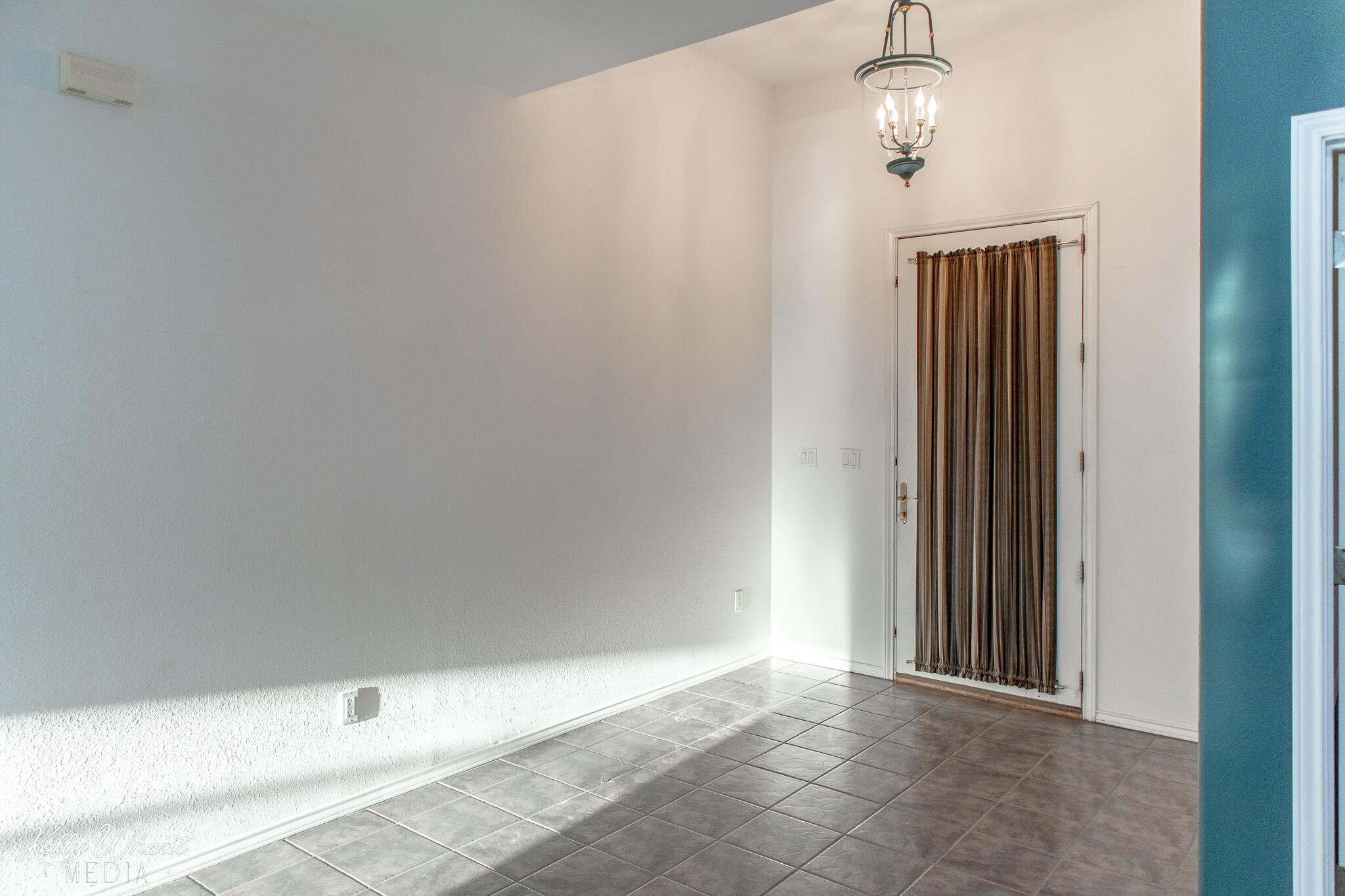 1118 Ashford Drive Property Photo 10