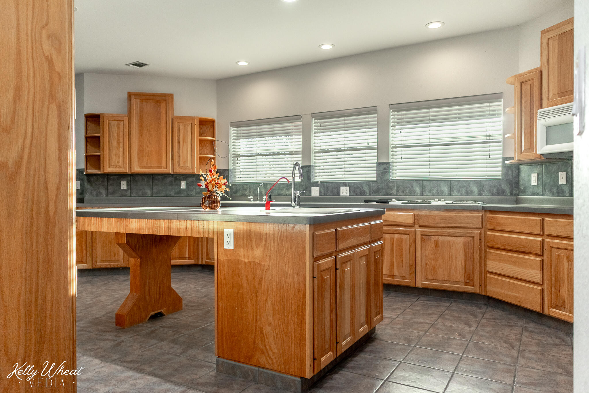 1118 Ashford Drive Property Photo 18