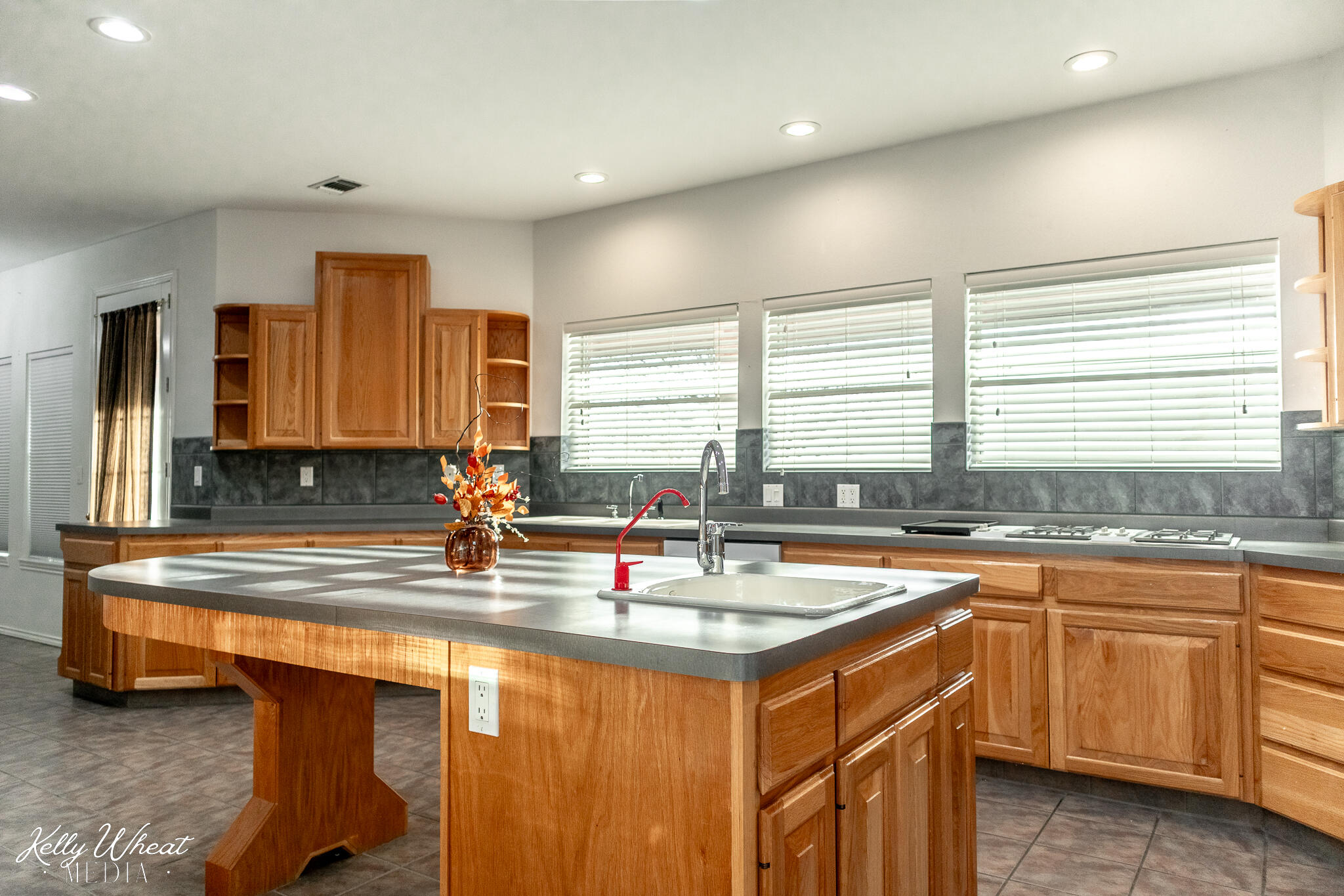 1118 Ashford Drive Property Photo 24