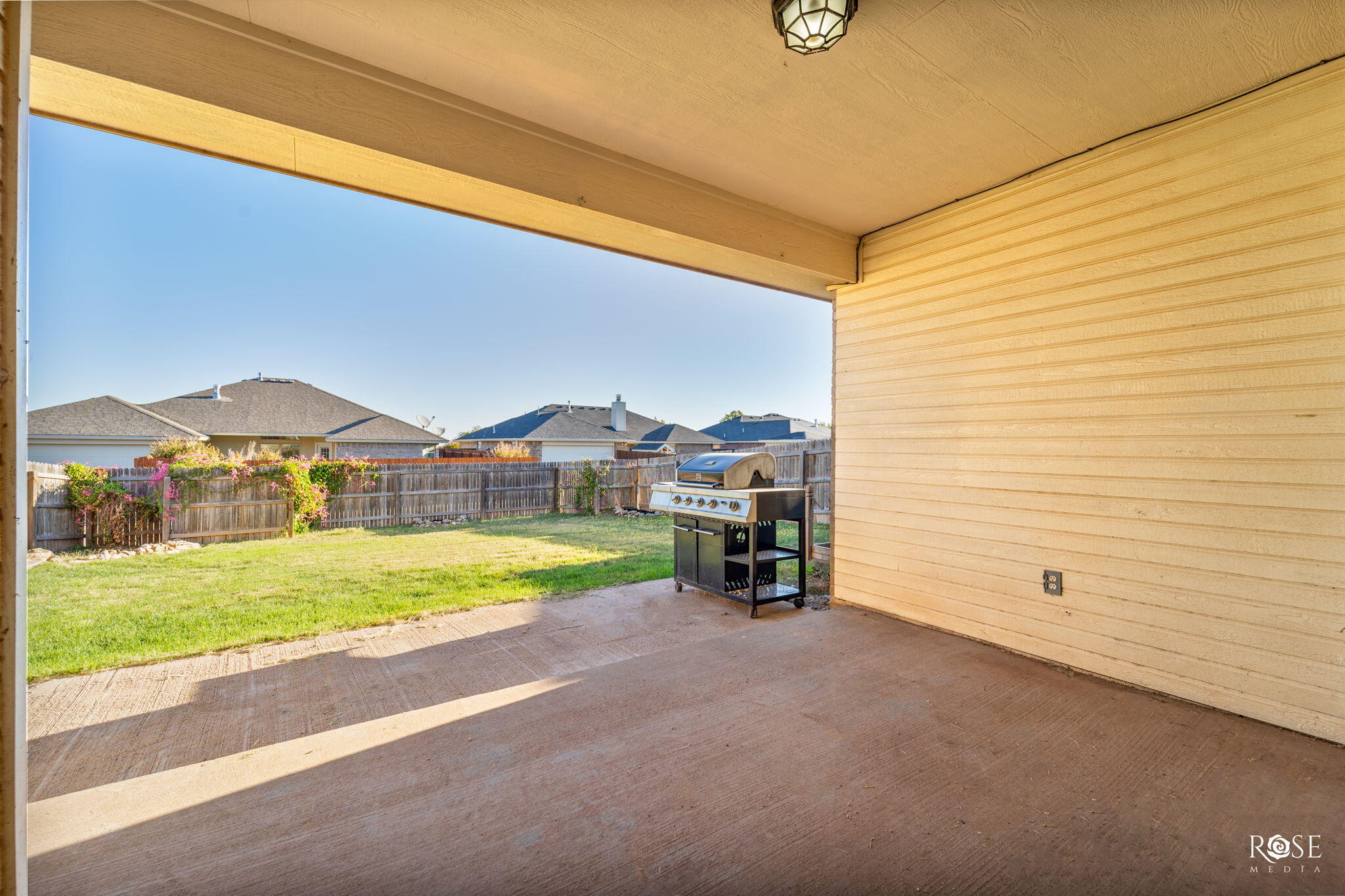 3630 Shadyhill Drive Property Photo 21
