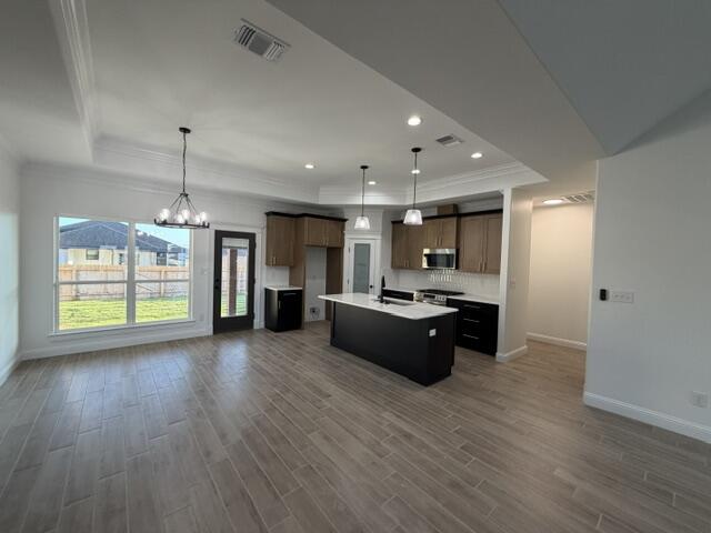 3114 Maplewood Drive Property Photo 2