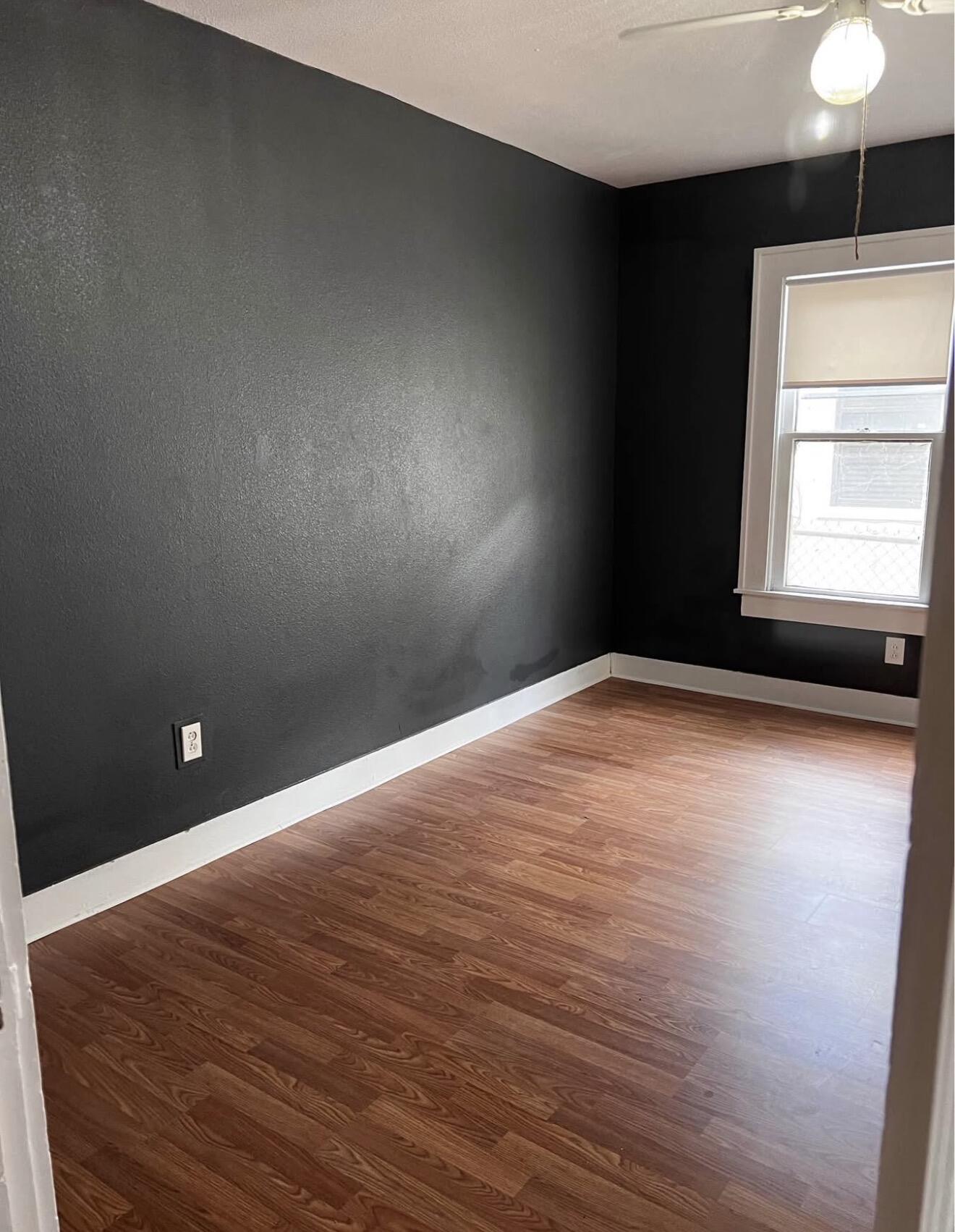 614 E Harris Avenue Property Photo 6