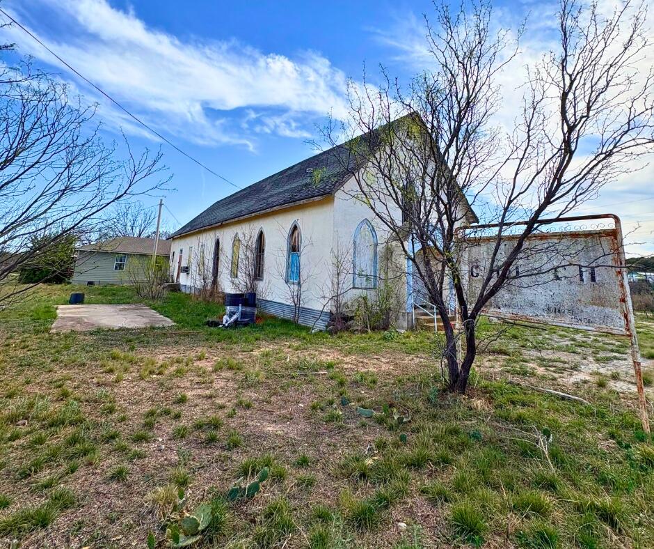509 Amistad Street Property Photo 4