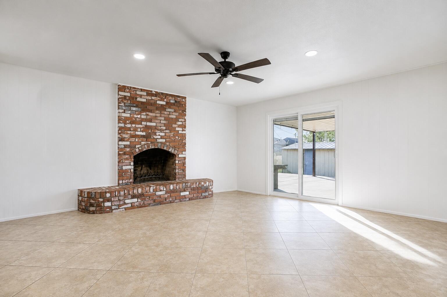 1510 Loop Drive Property Photo 24