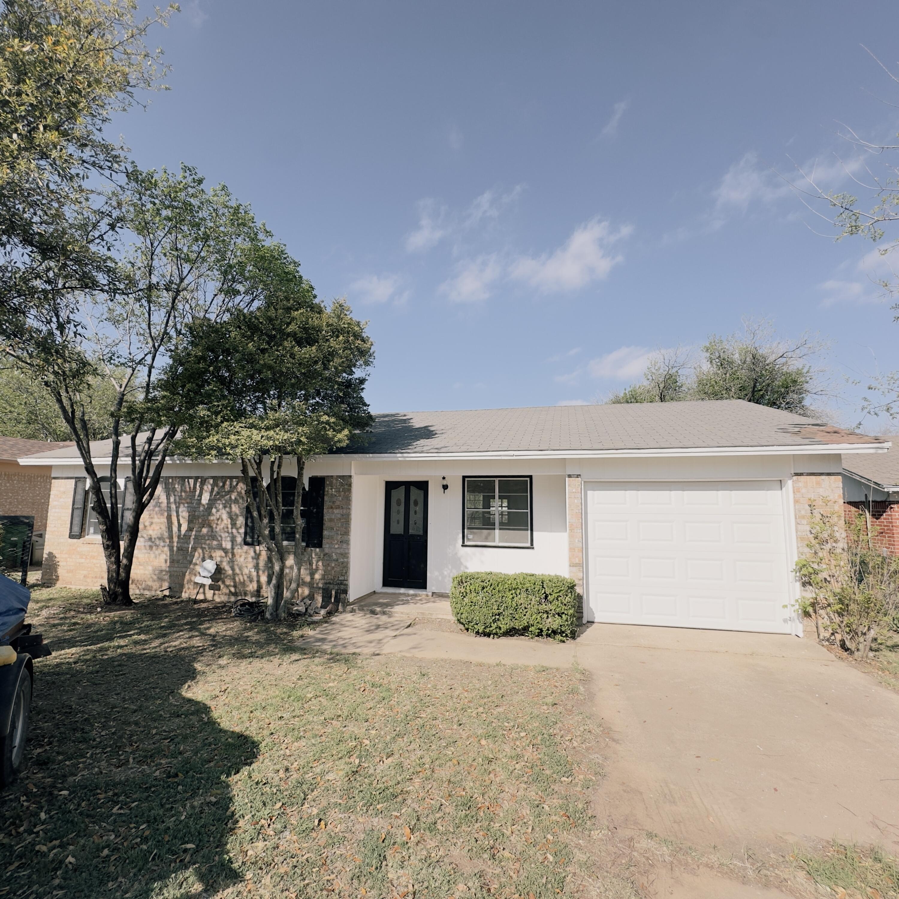 1013 Woodruff Street Property Photo 1