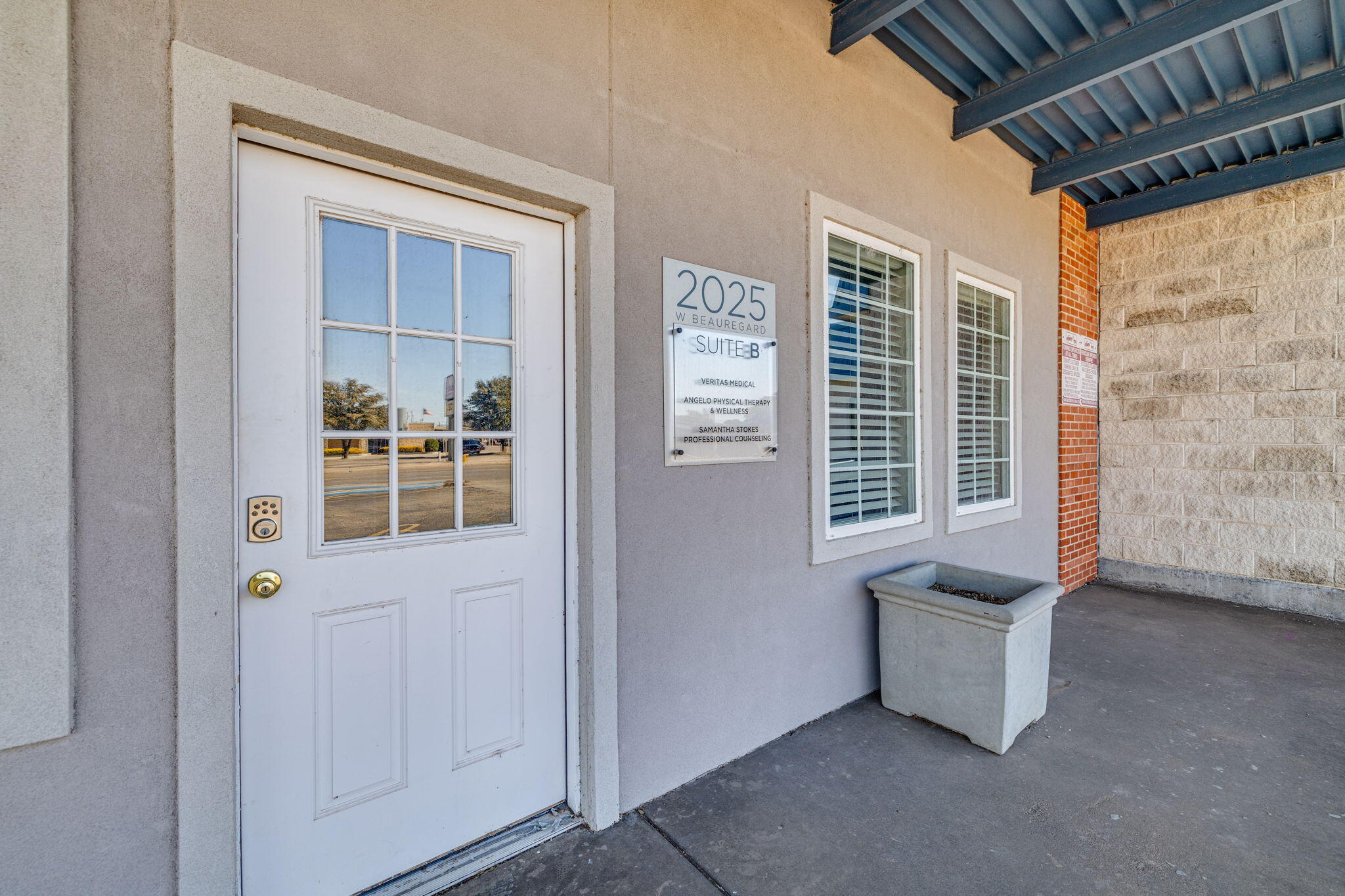 2025 W Beauregard Avenue Property Photo 20