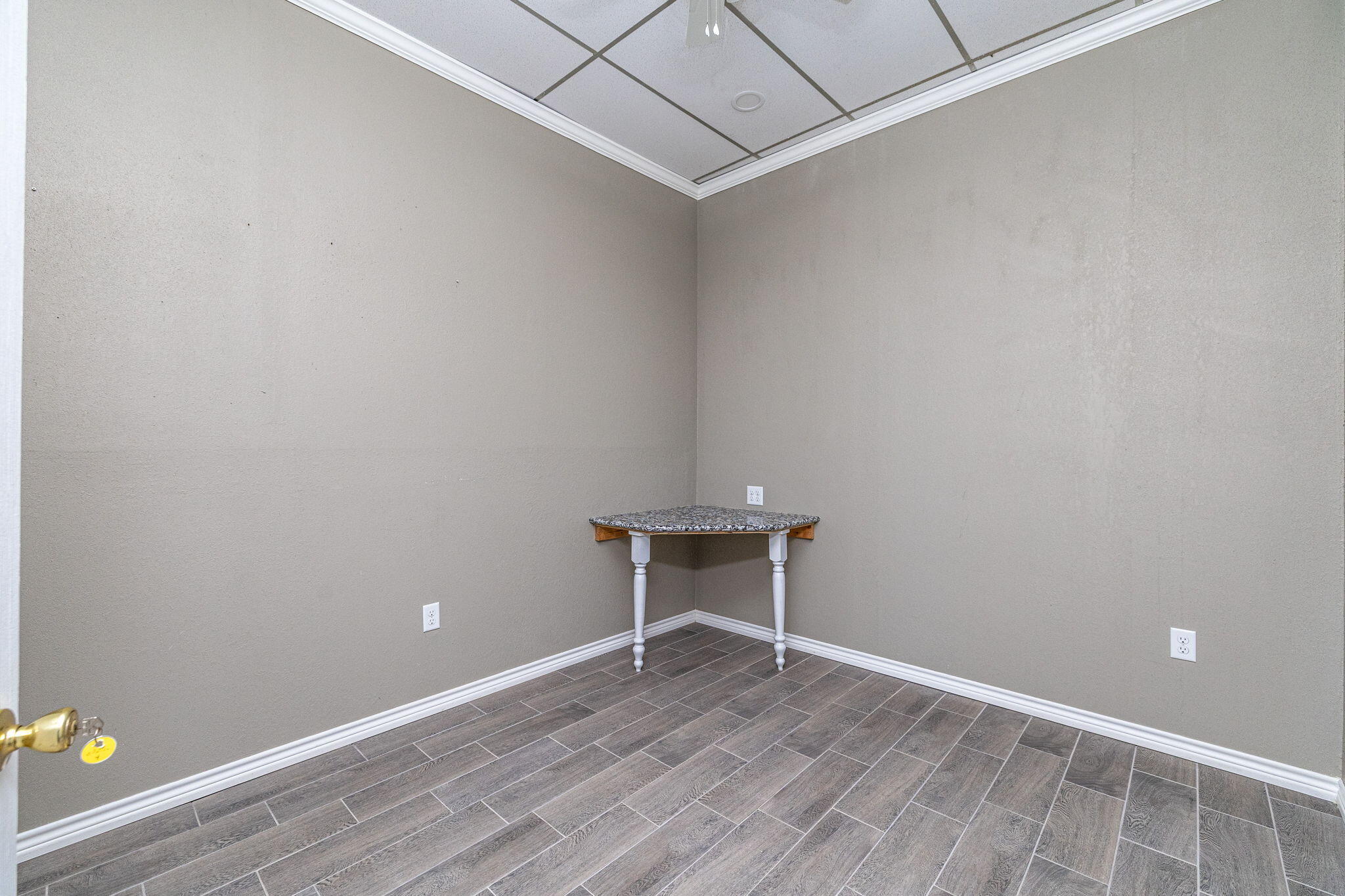 2025 W Beauregard Avenue Property Photo 25
