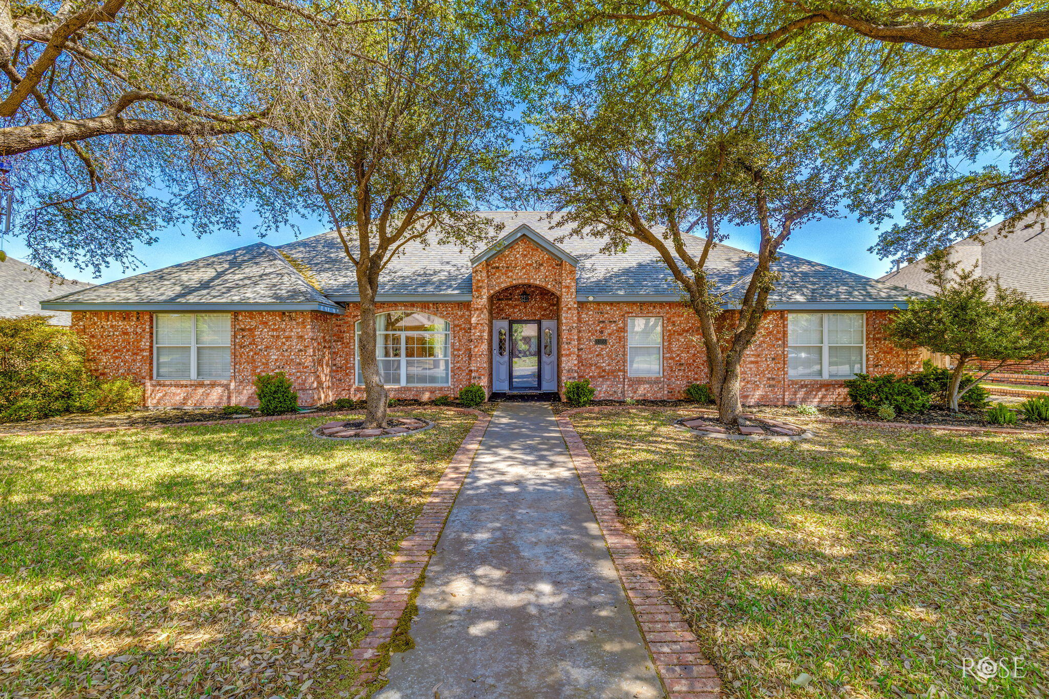 3305 Silver Spur Drive Property Photo 1