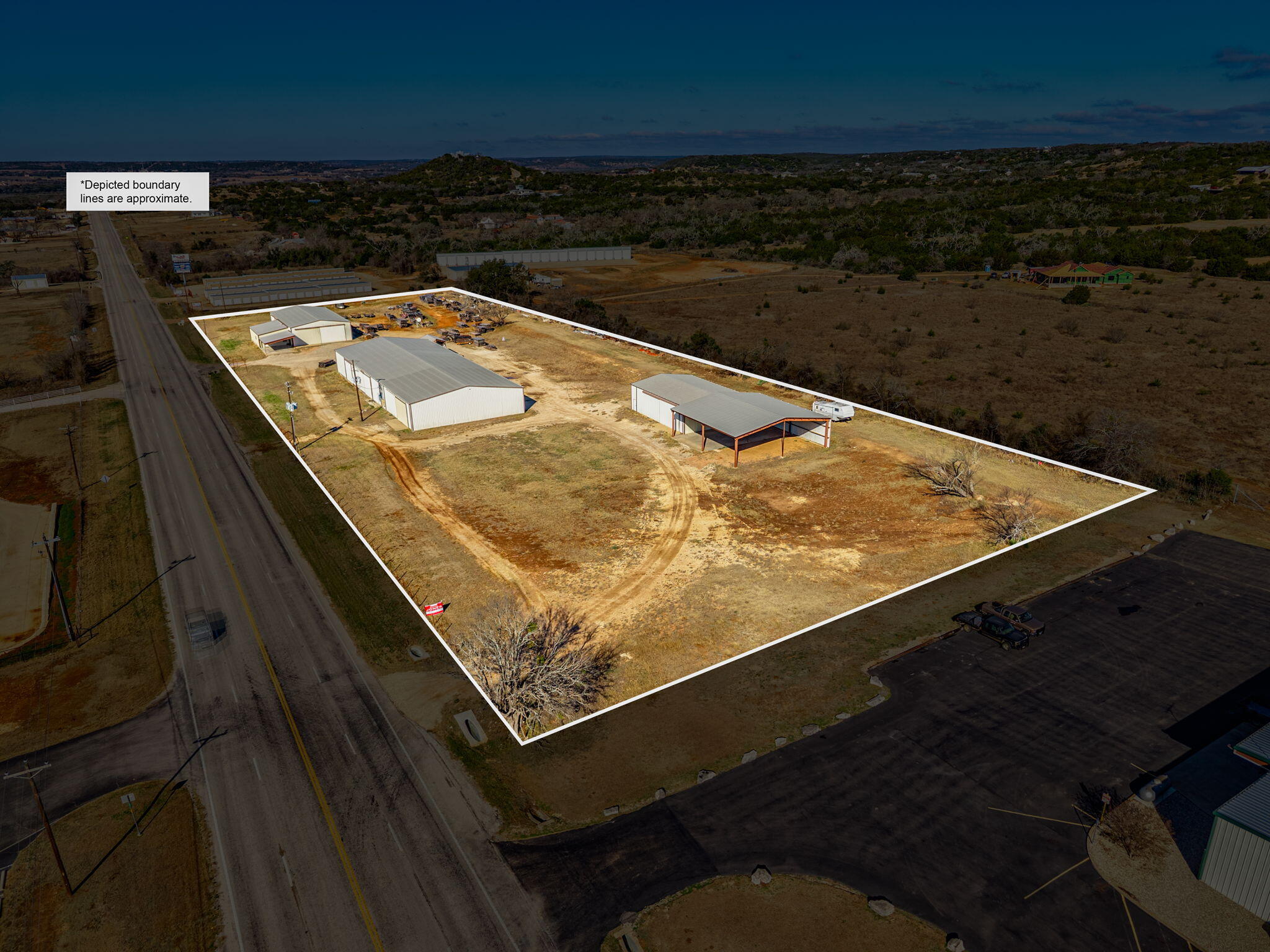 2684 W Us Hwy 290 Property Photo 5