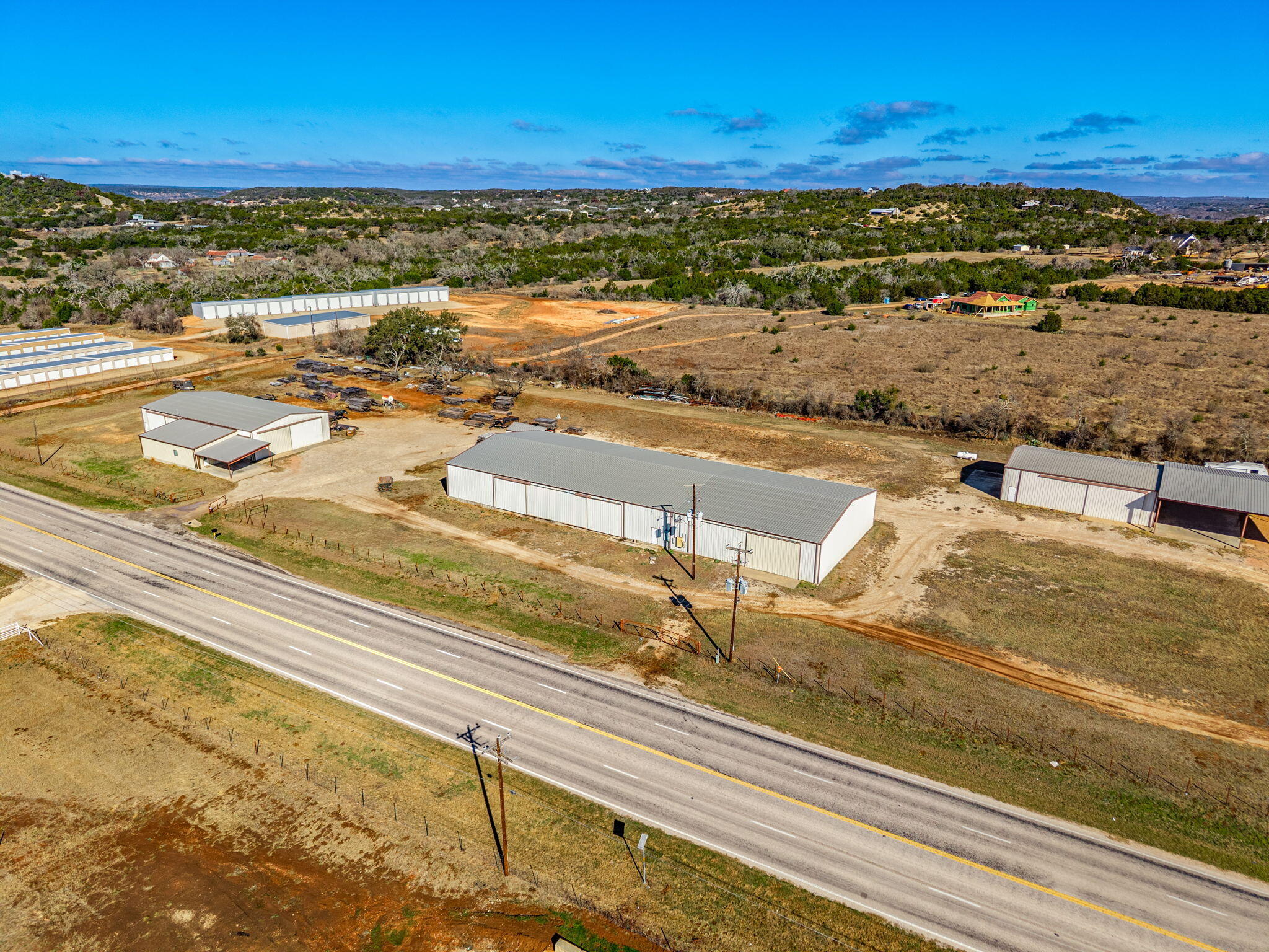 2684 W Us Hwy 290 Property Photo 6