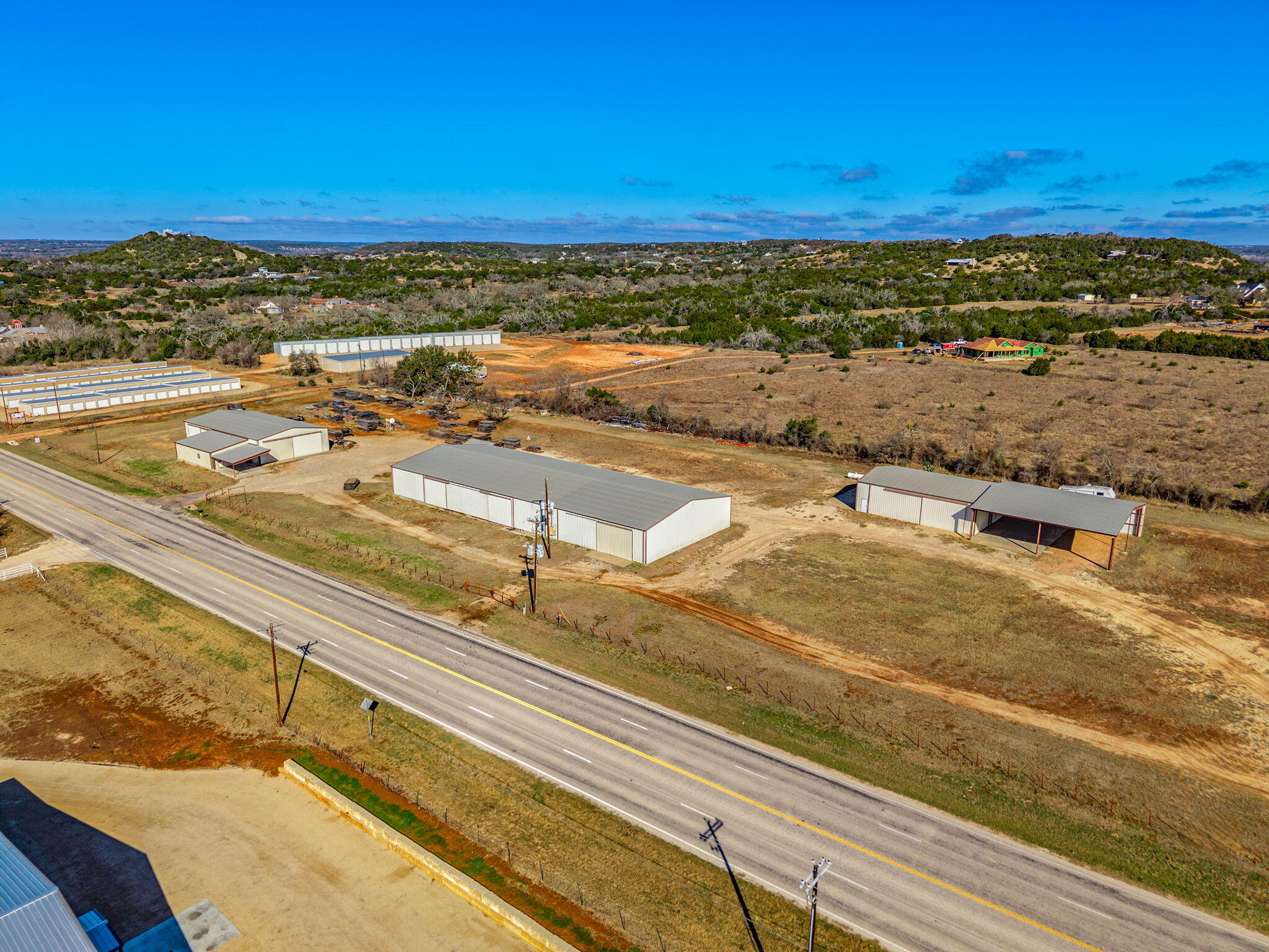 2684 W Us Hwy 290 Property Photo 7