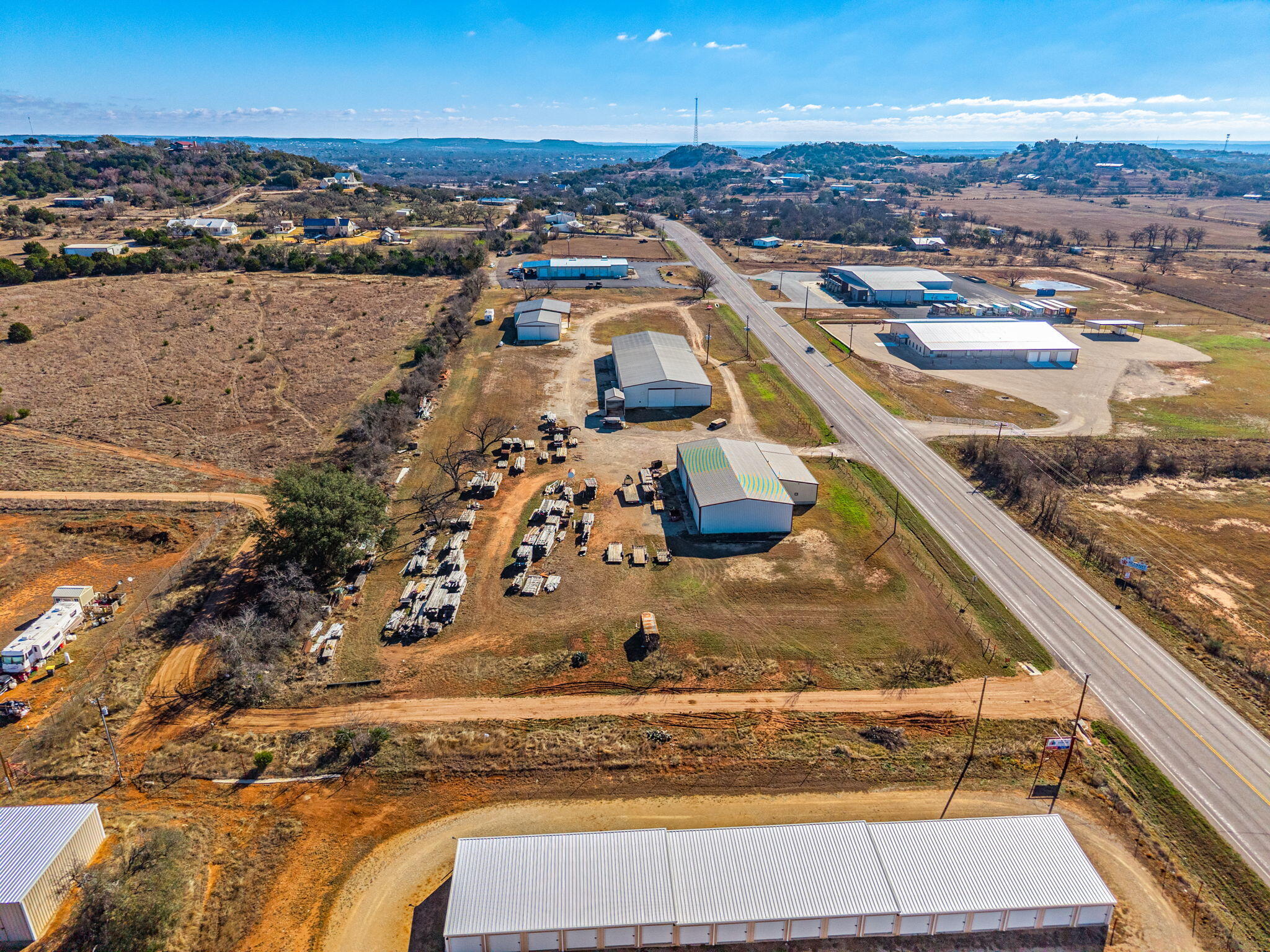 2684 W Us Hwy 290 Property Photo 53