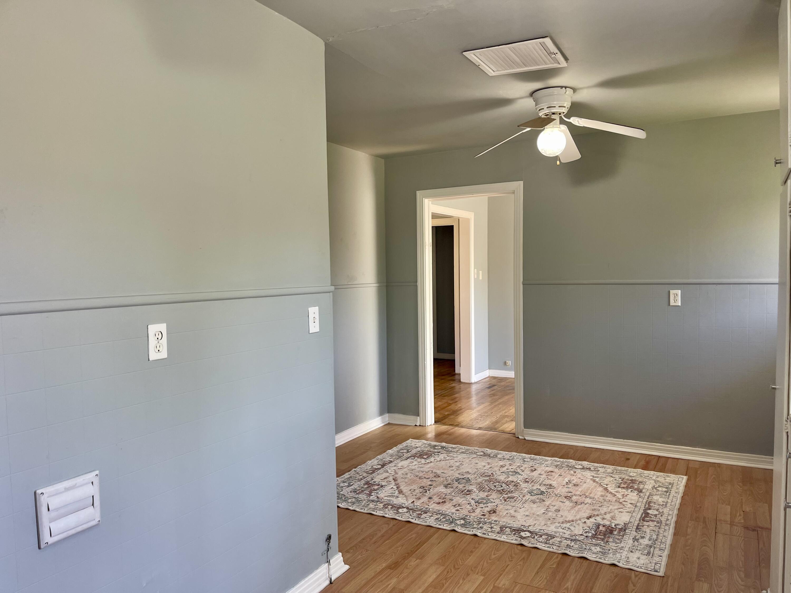 703 N 9th Street, Ballinger Property Photo 10