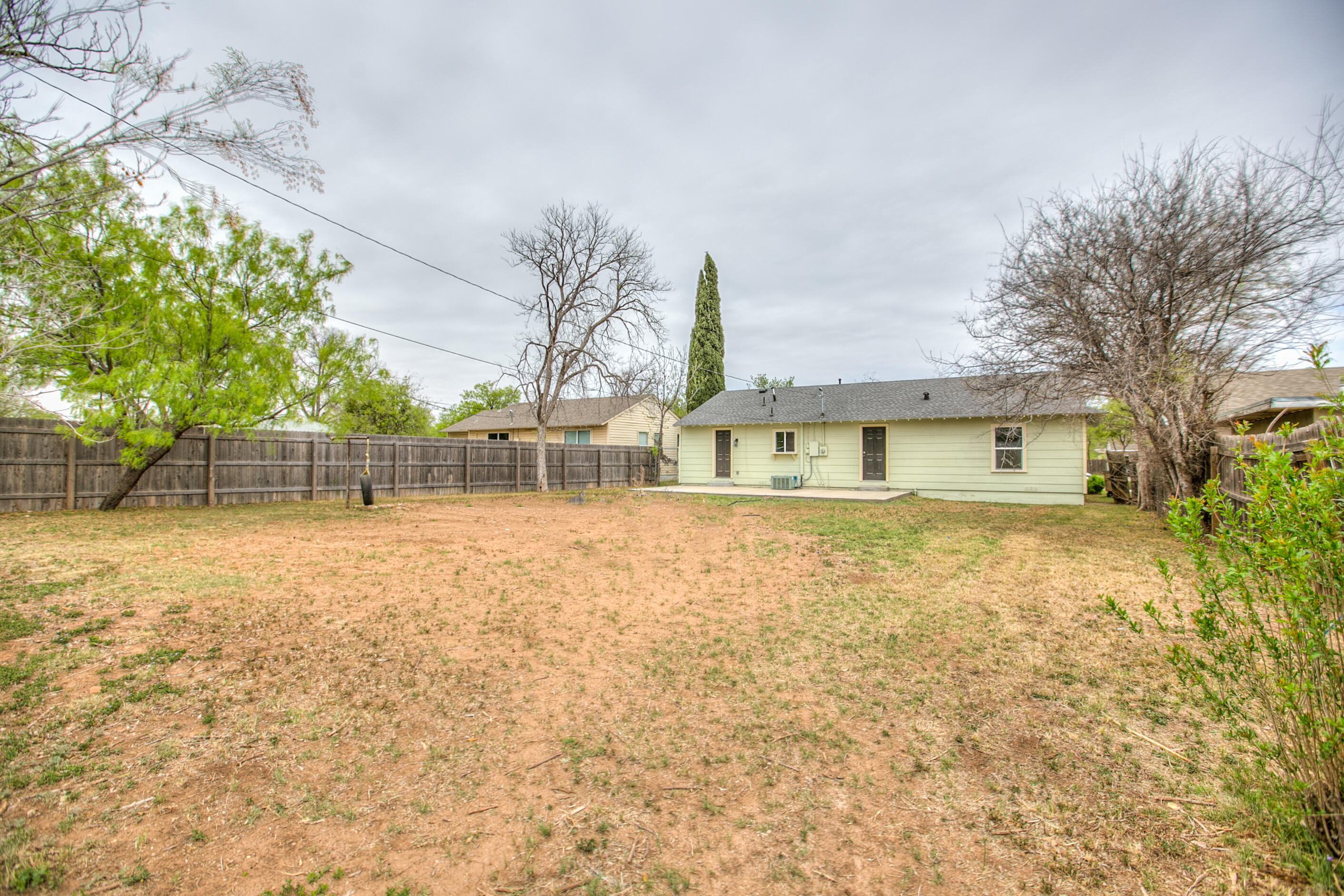 2315 Colorado Avenue Property Photo 22