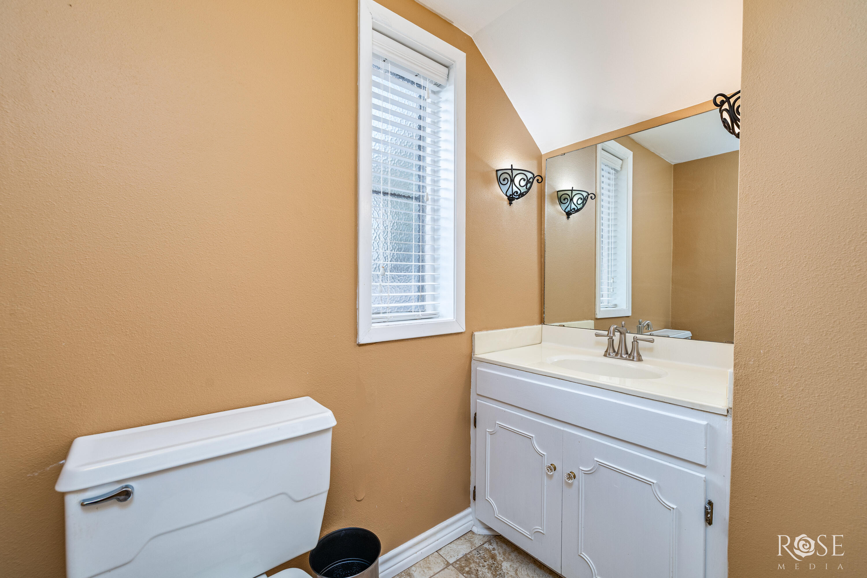 1540 Loop Drive Property Photo 22