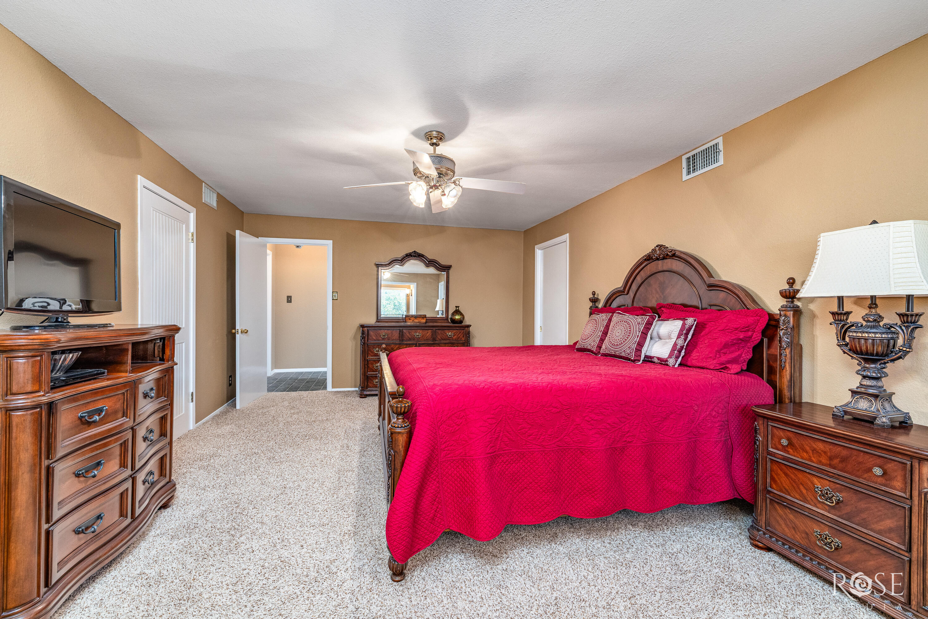 1540 Loop Drive Property Photo 35