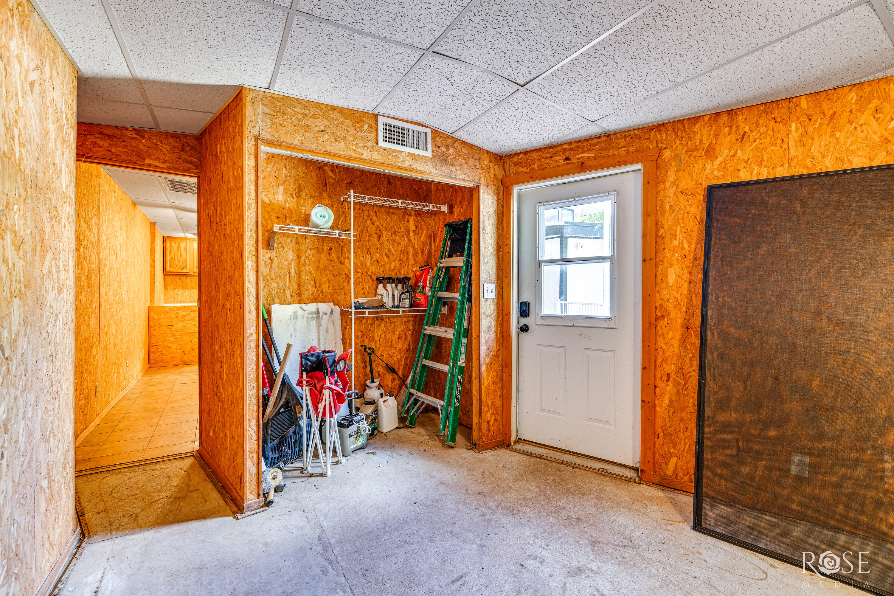 1540 Loop Drive Property Photo 48