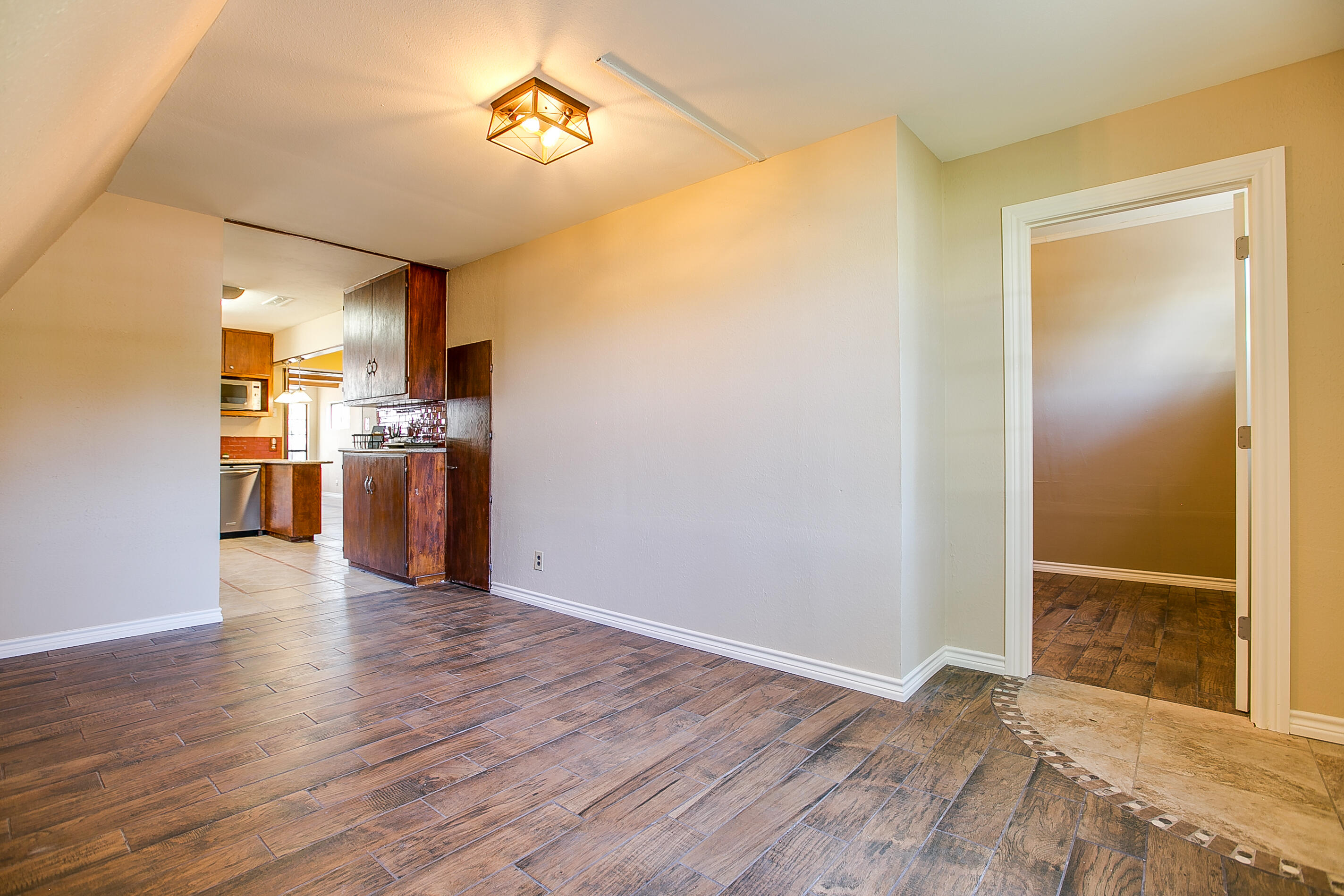 2618 Sleepy Hollow Road Property Photo 8