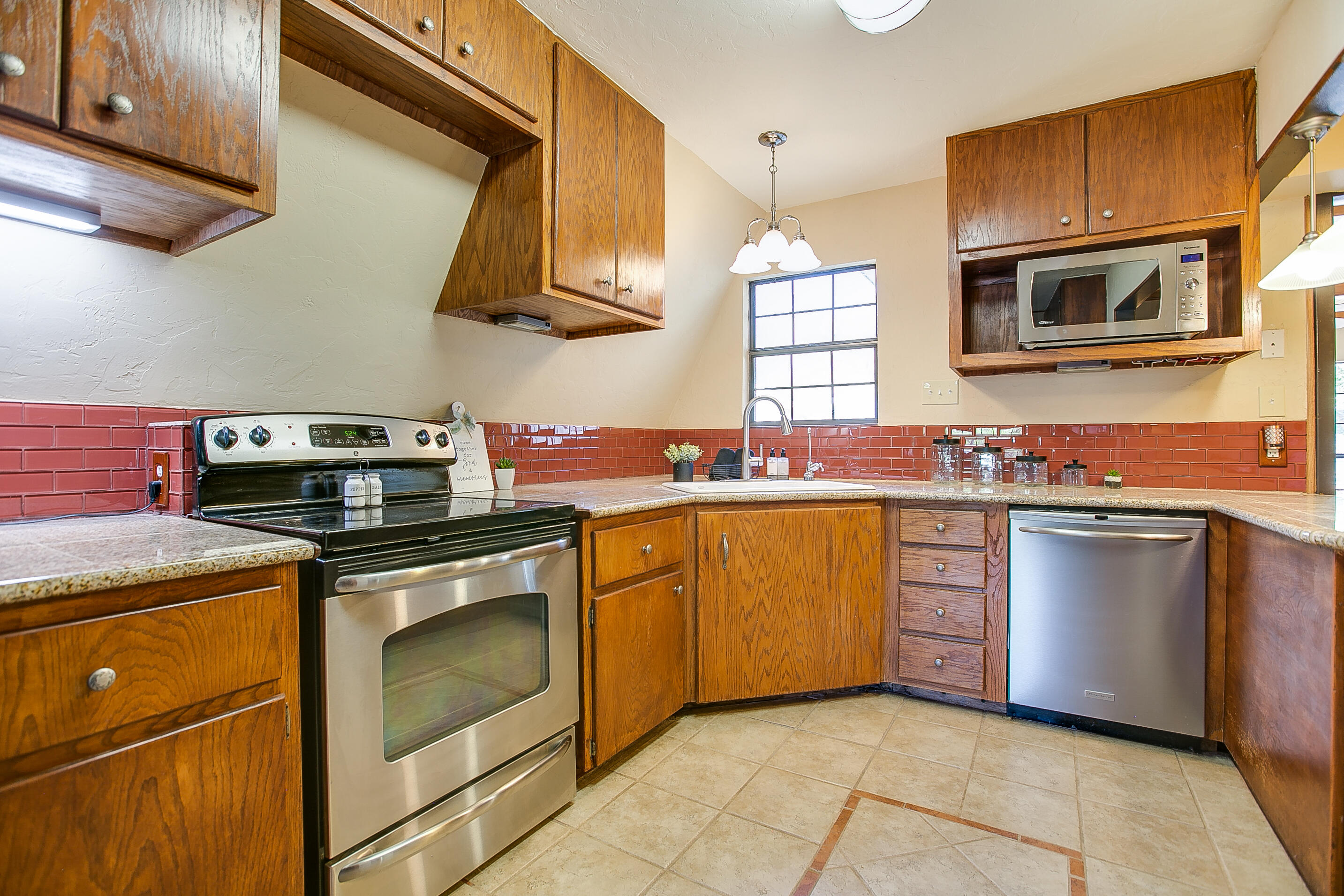 2618 Sleepy Hollow Road Property Photo 15