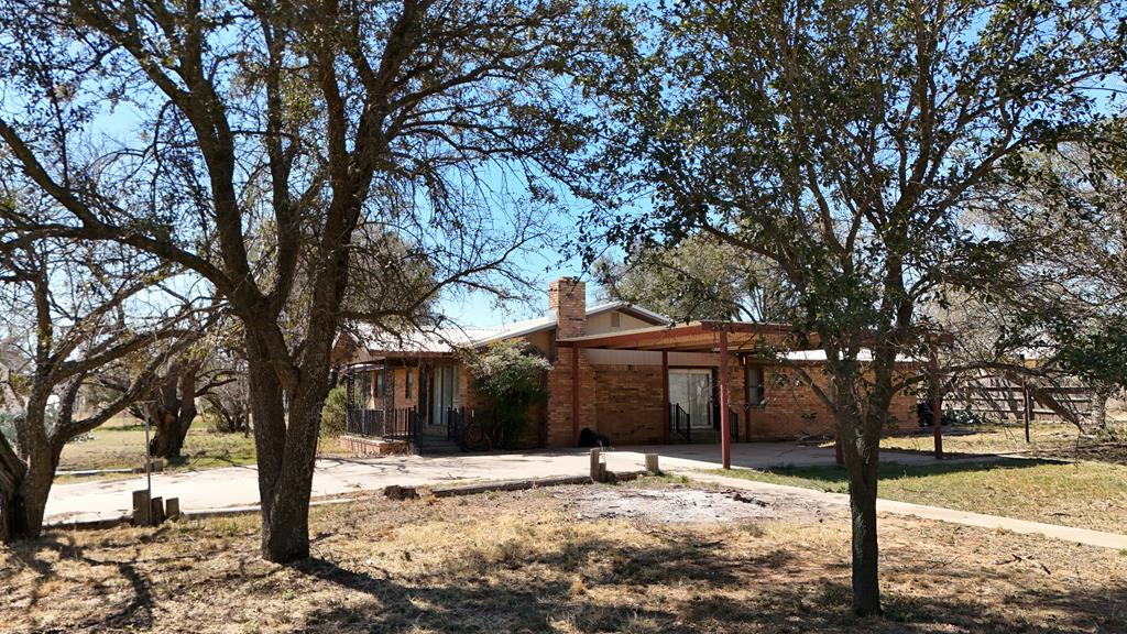 616 Driftwood Drive Property Photo 6