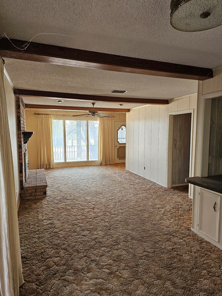 616 Driftwood Drive Property Photo 9