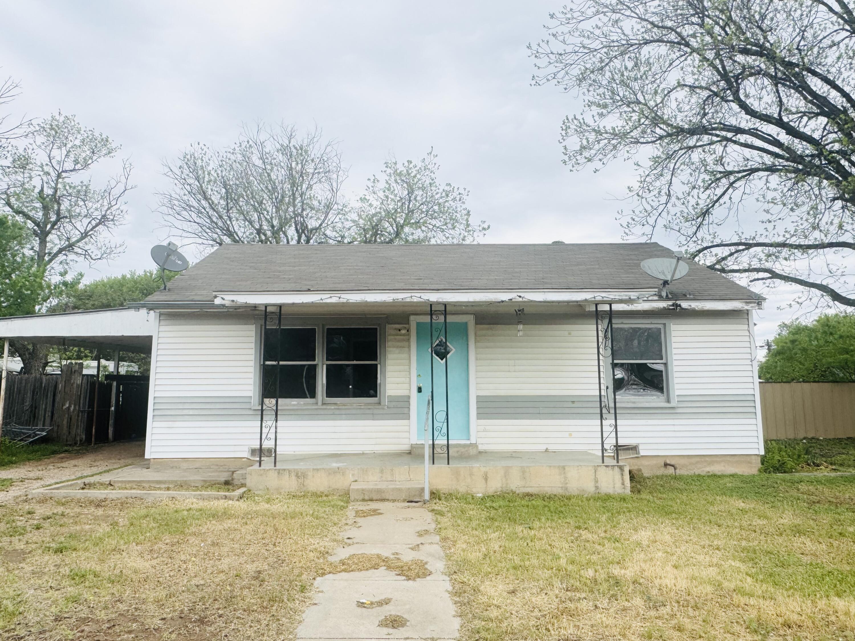 402 E Dale Street Property Photo 1