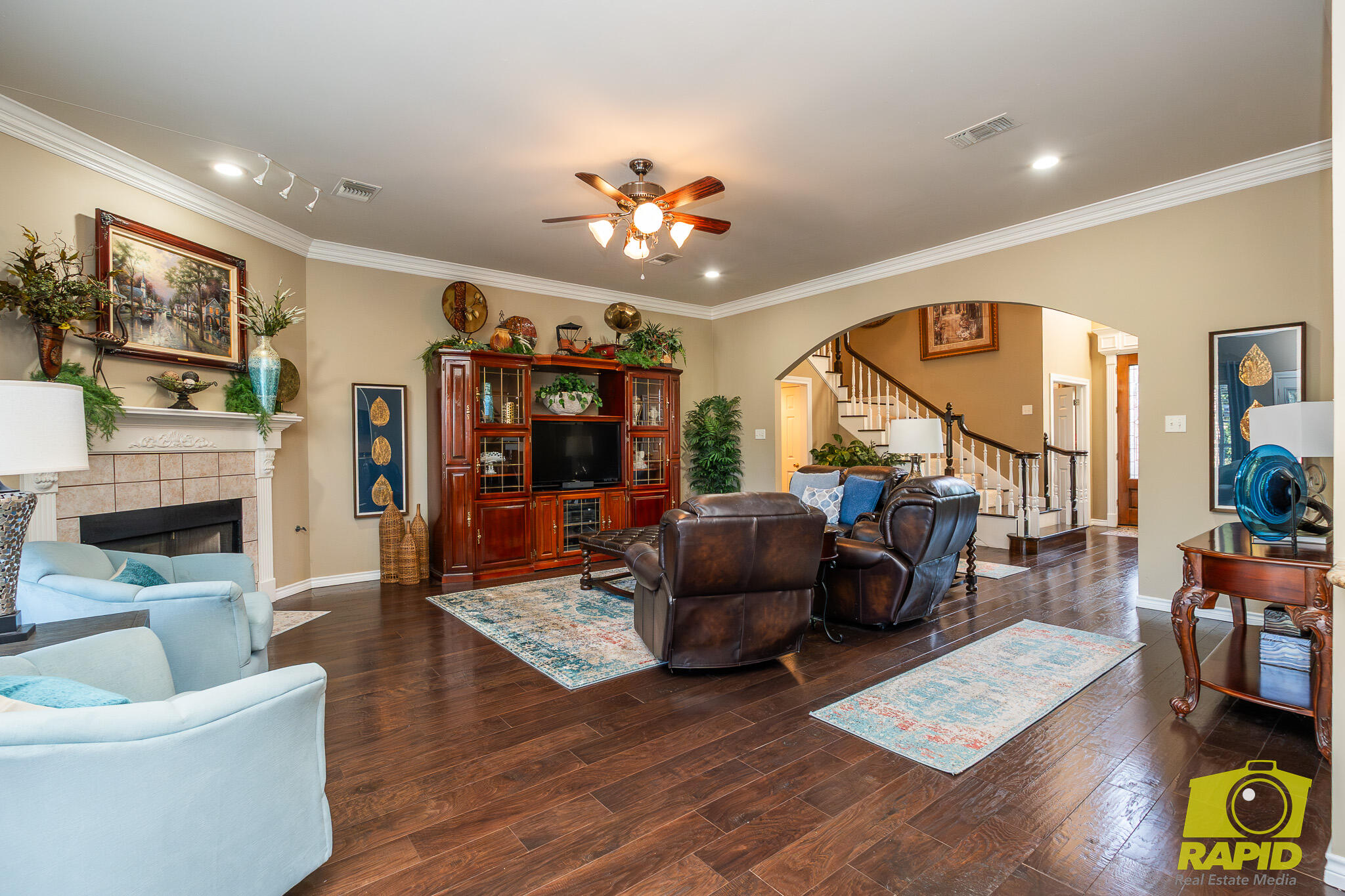 6010 Kingsbridge Drive Property Photo 18