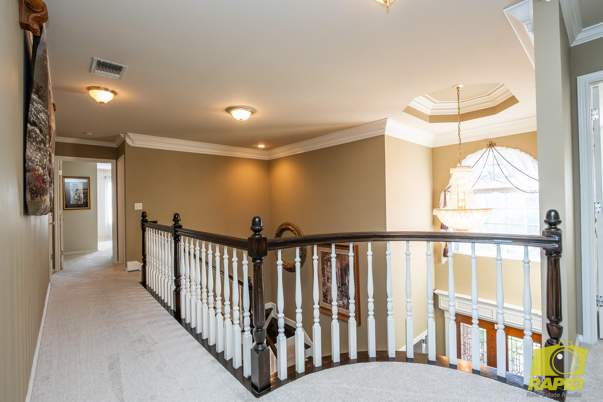 6010 Kingsbridge Drive Property Photo 40