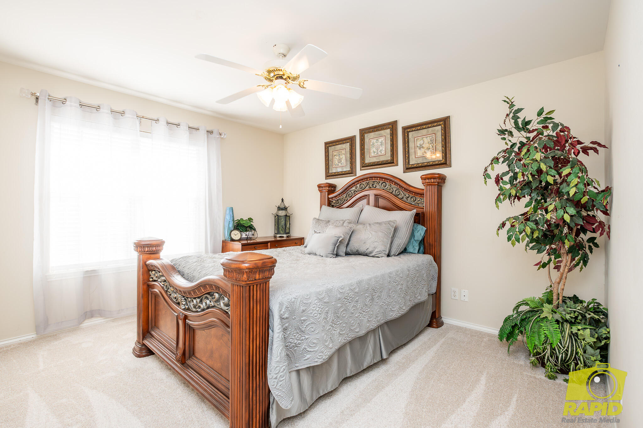 6010 Kingsbridge Drive Property Photo 42