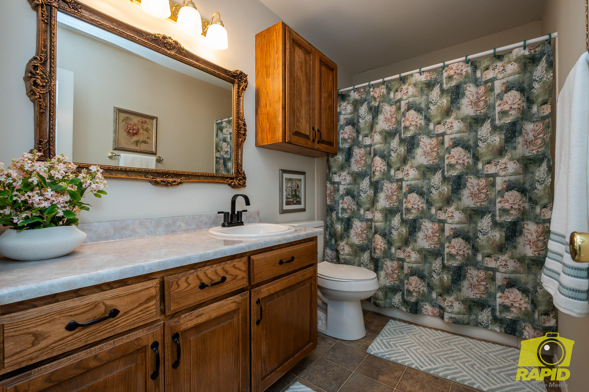 6010 Kingsbridge Drive Property Photo 44