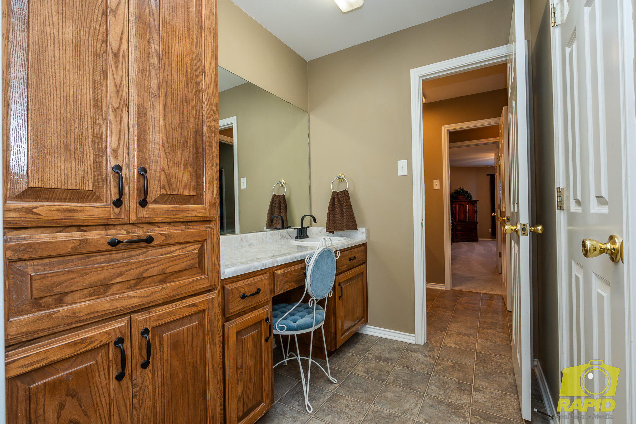 6010 Kingsbridge Drive Property Photo 48