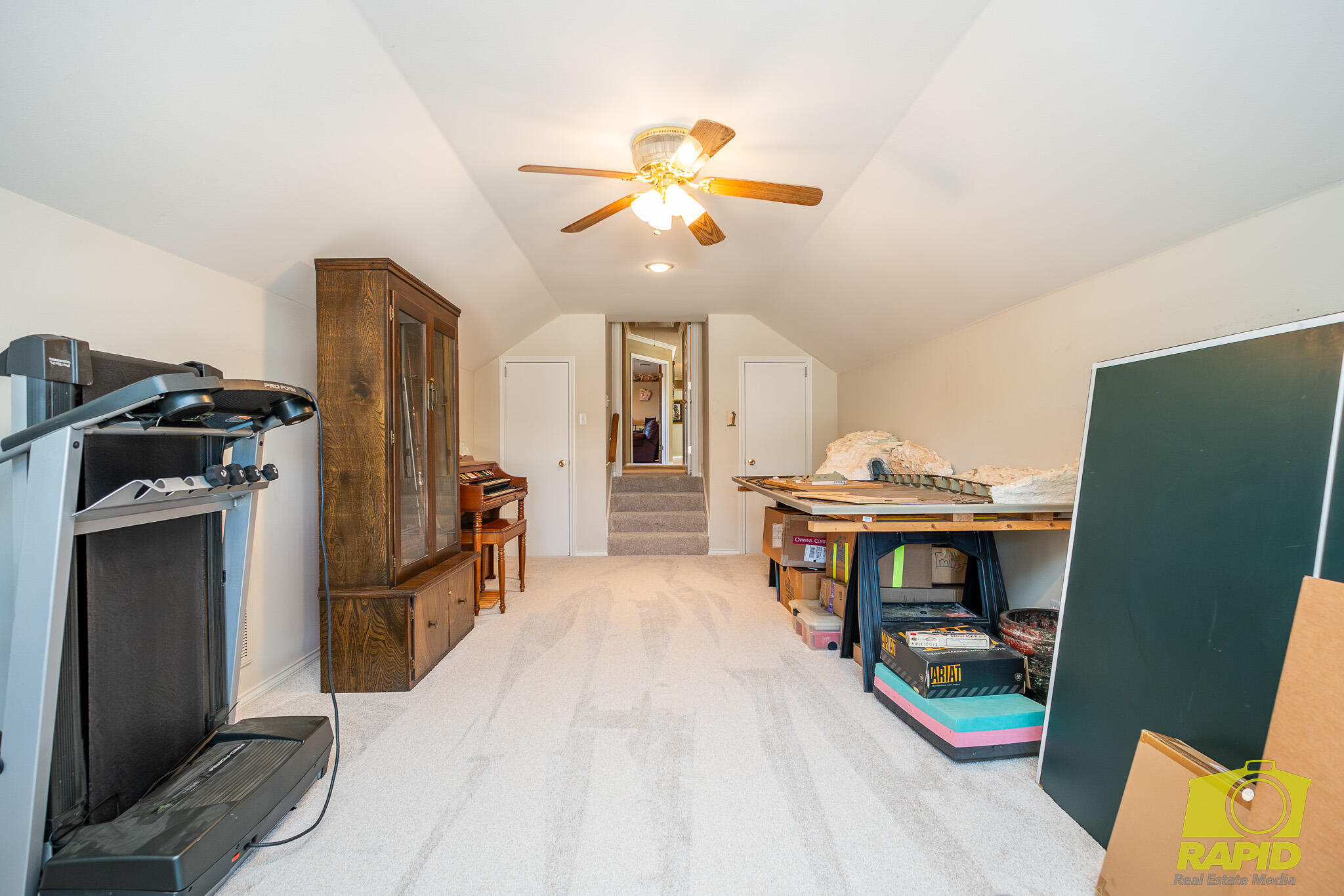 6010 Kingsbridge Drive Property Photo 58