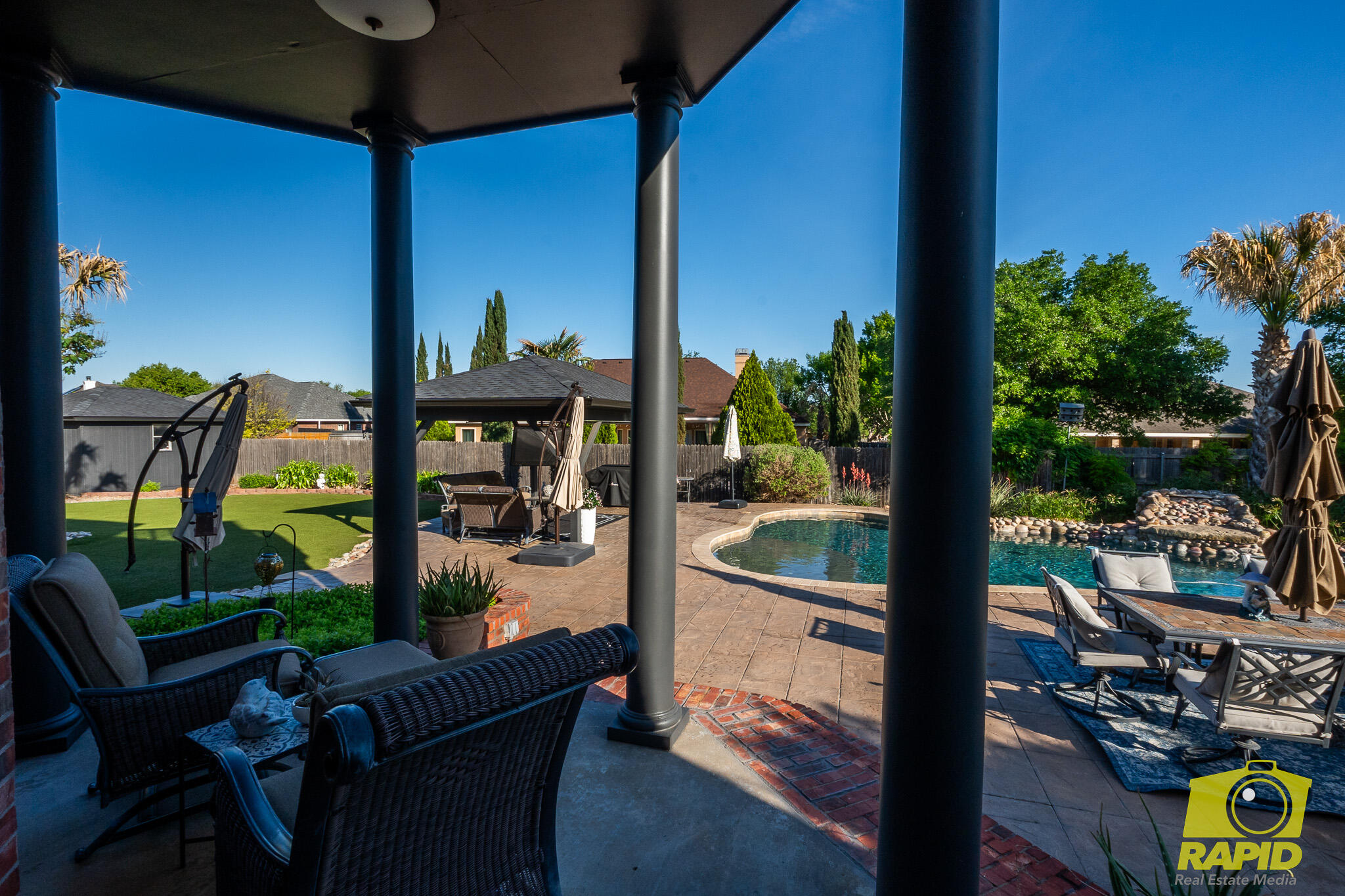 6010 Kingsbridge Drive Property Photo 64