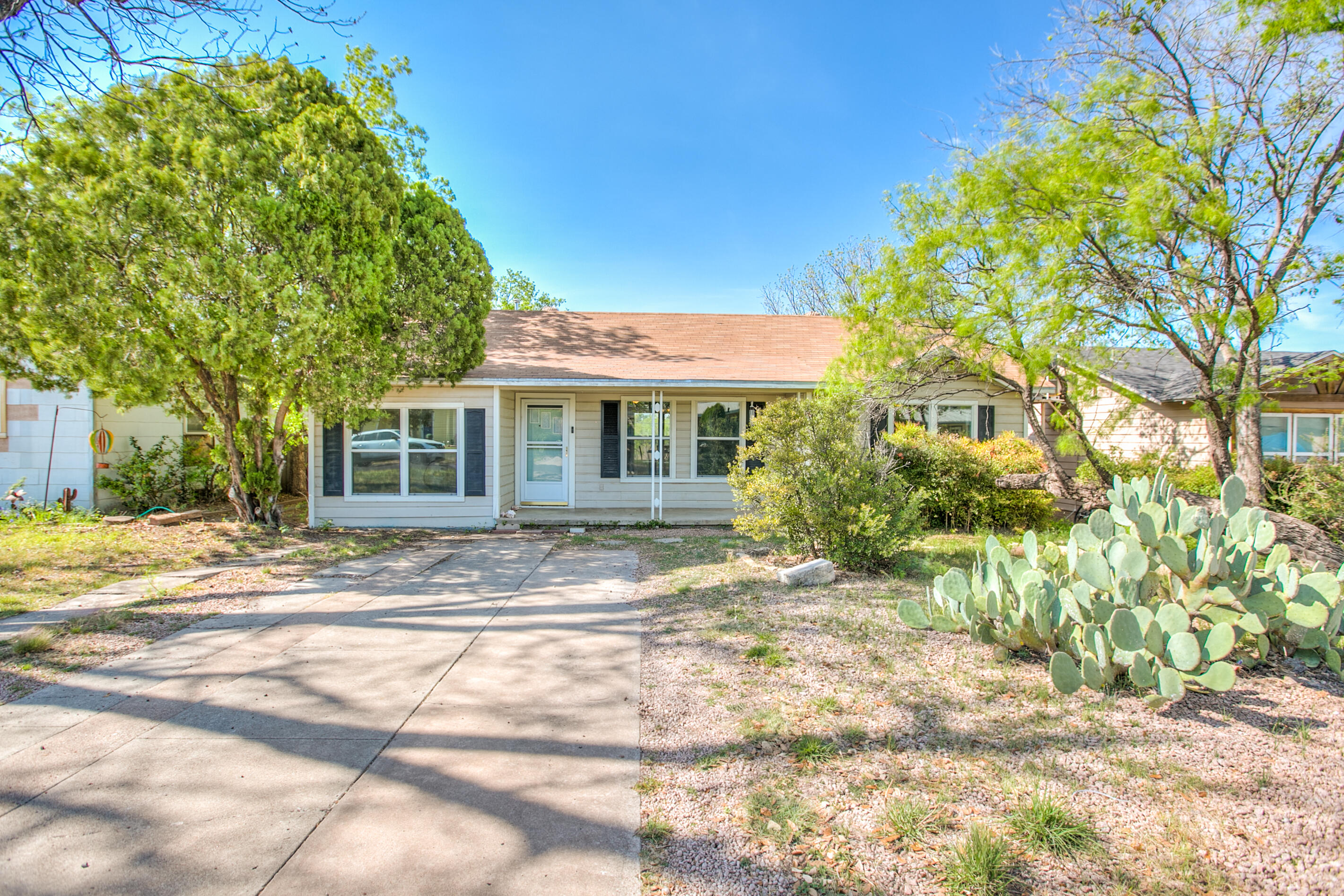 1912 Webster Street Property Photo 1