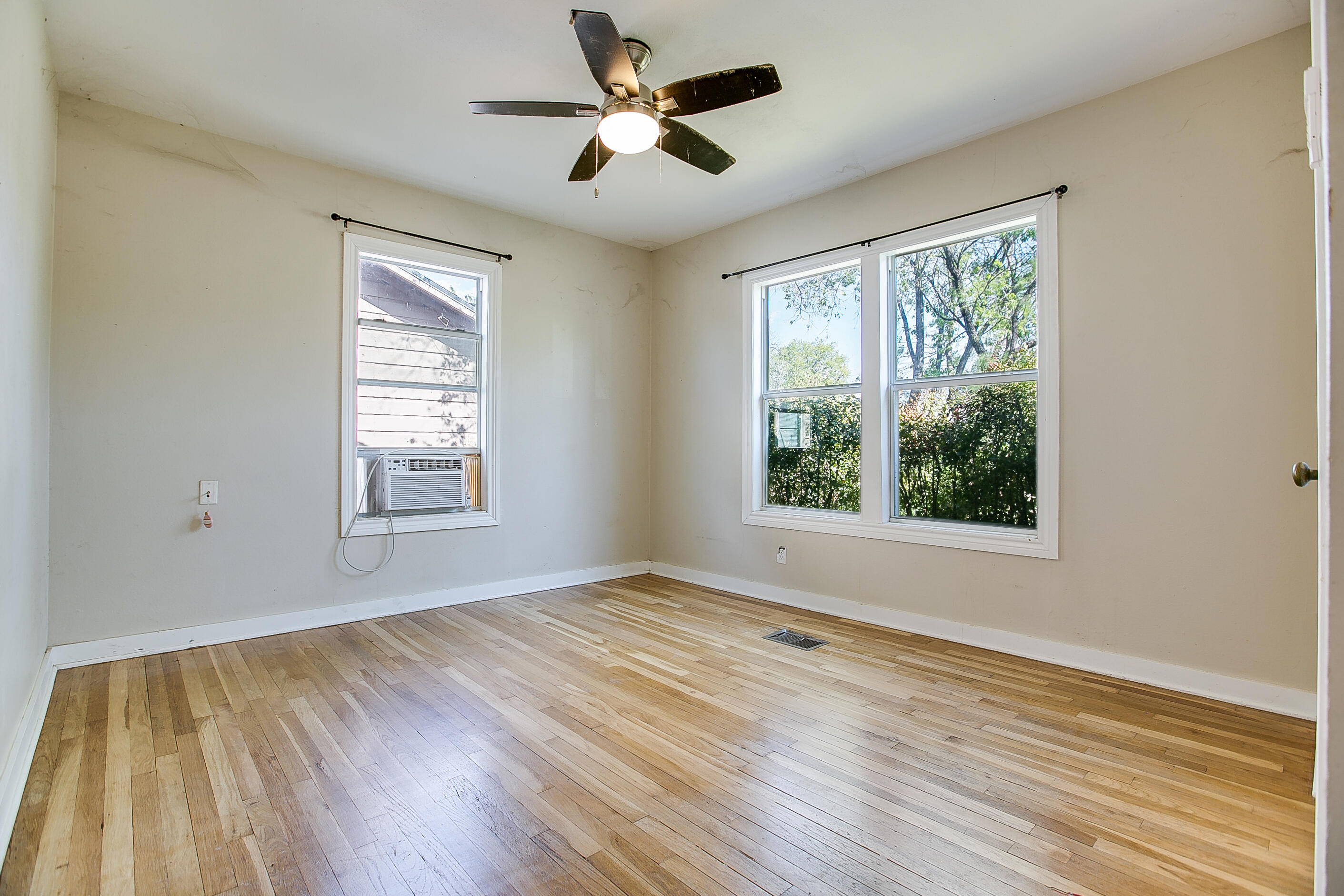 1912 Webster Street Property Photo 14