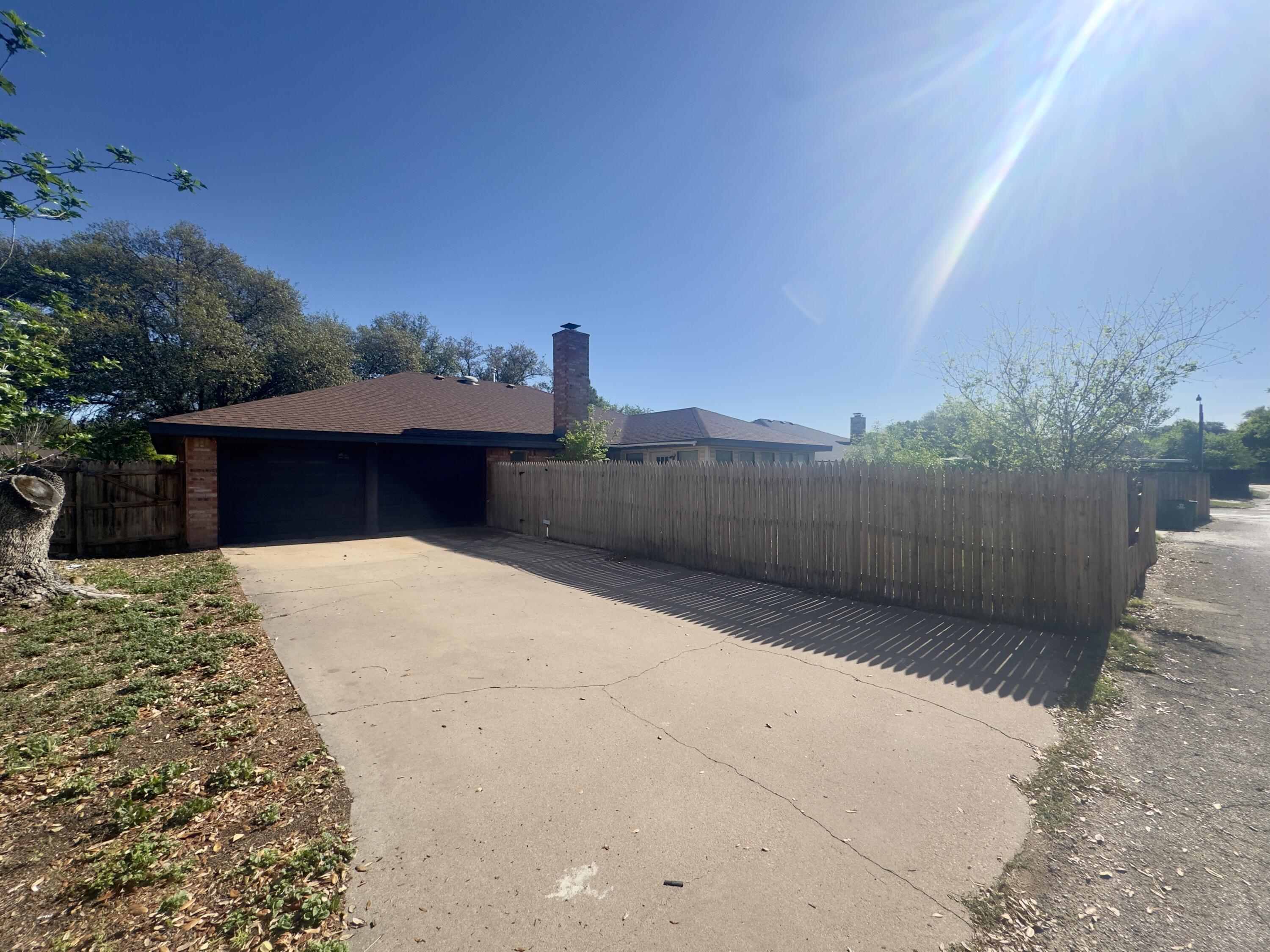 3205 Sierra Drive Property Photo 4