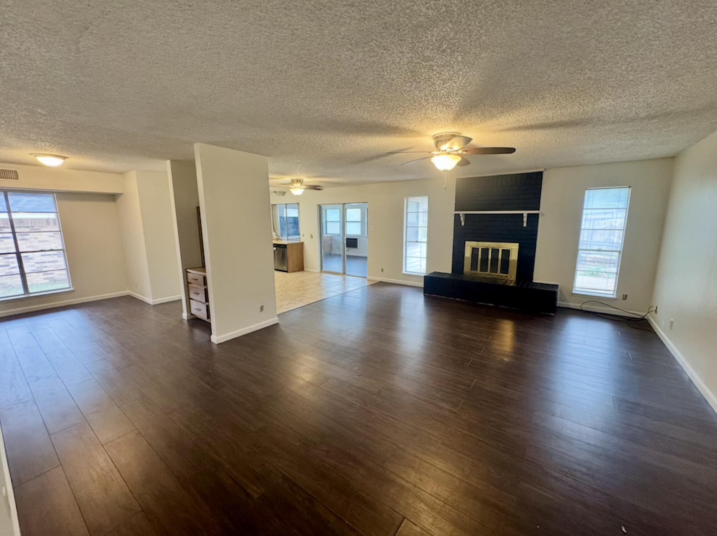 3205 Sierra Drive Property Photo 5