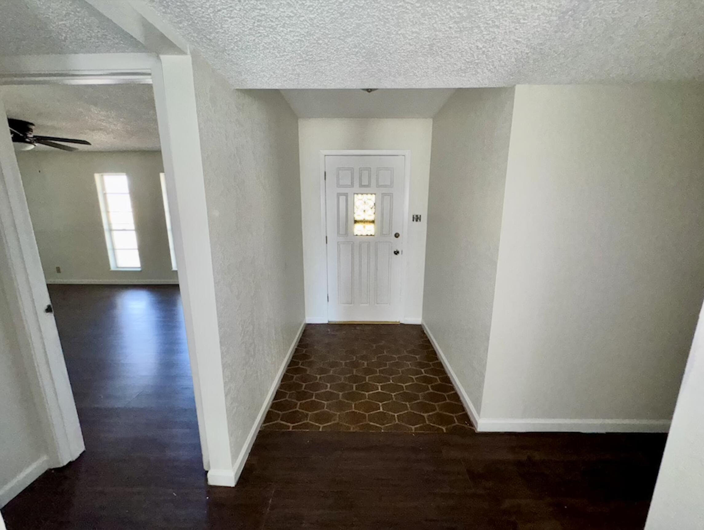 3205 Sierra Drive Property Photo 7