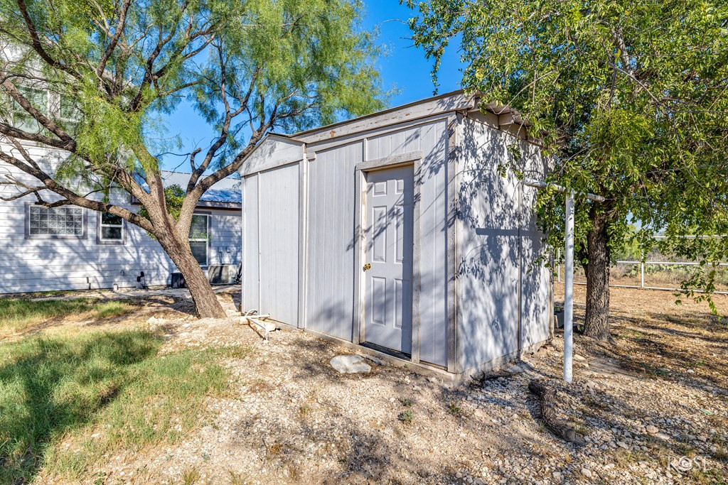 22585 Harbor View Lane Property Photo 33