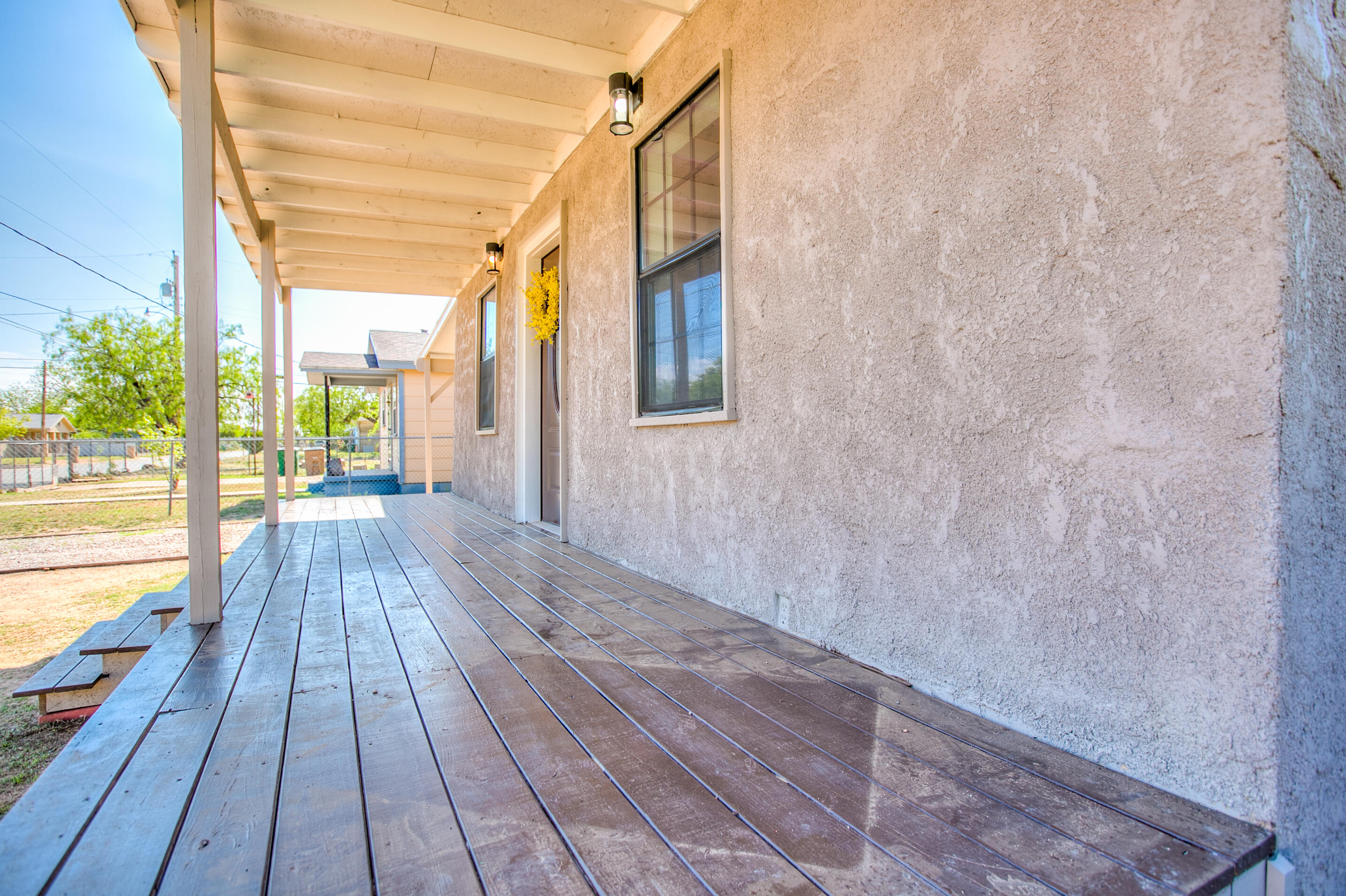 811 San Jacinto Street Property Photo 6