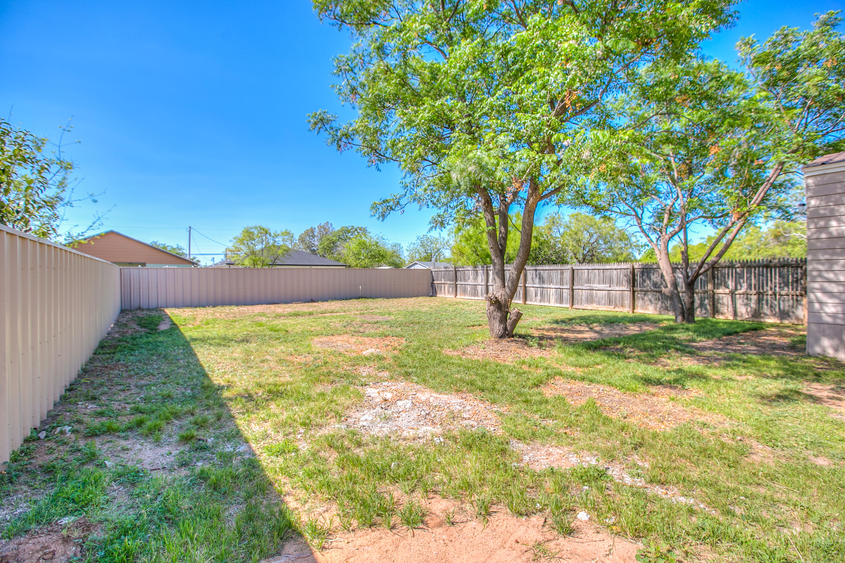 811 San Jacinto Street Property Photo 25