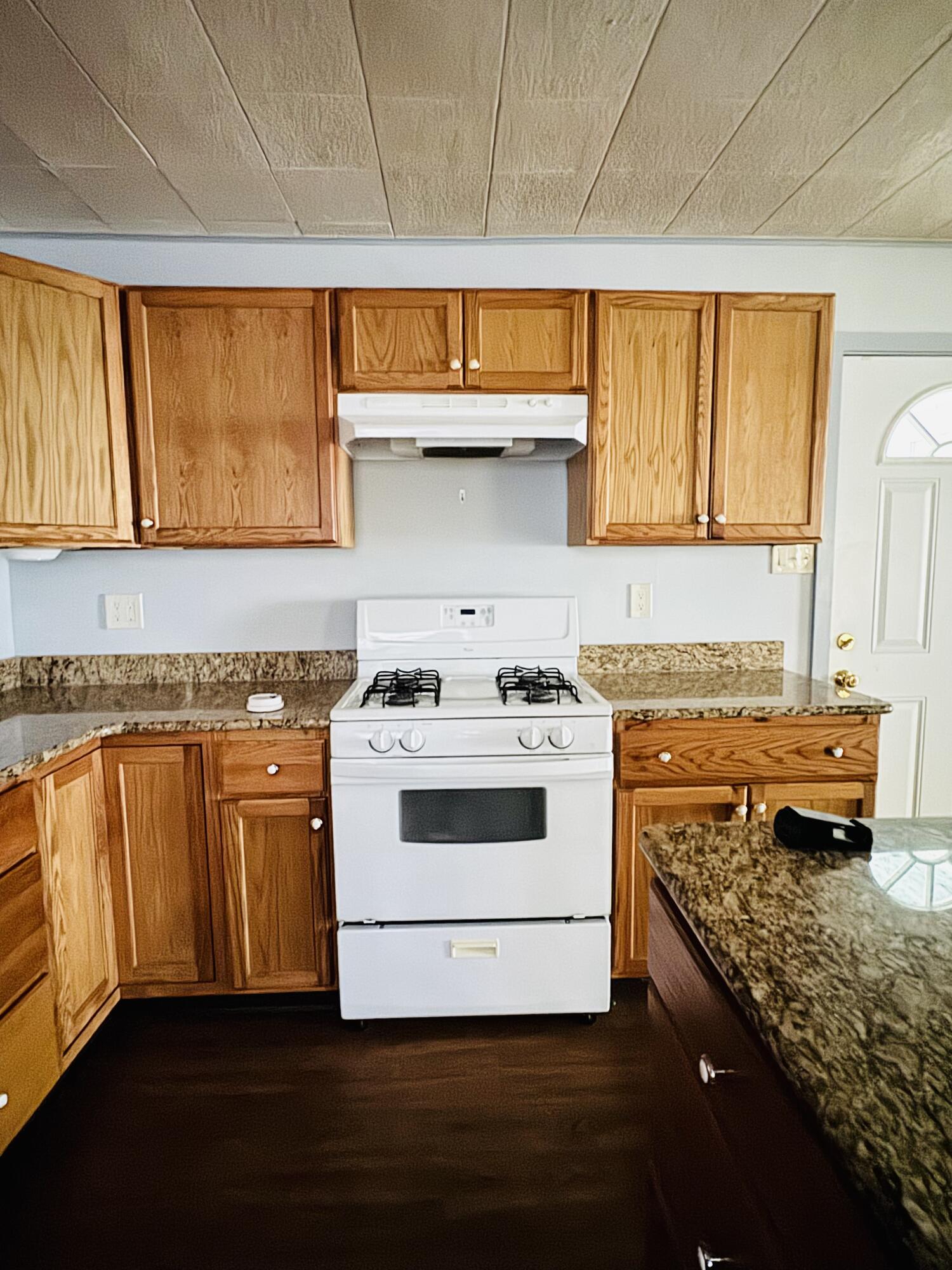 1510 E Harris Avenue Property Photo 16