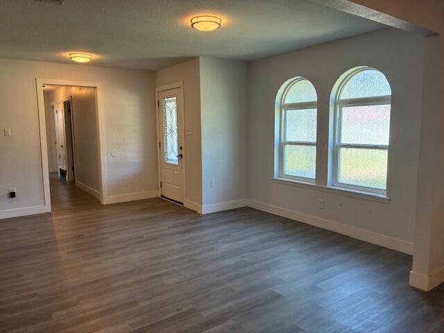 2814 Chimney Rock Lane Property Photo 4