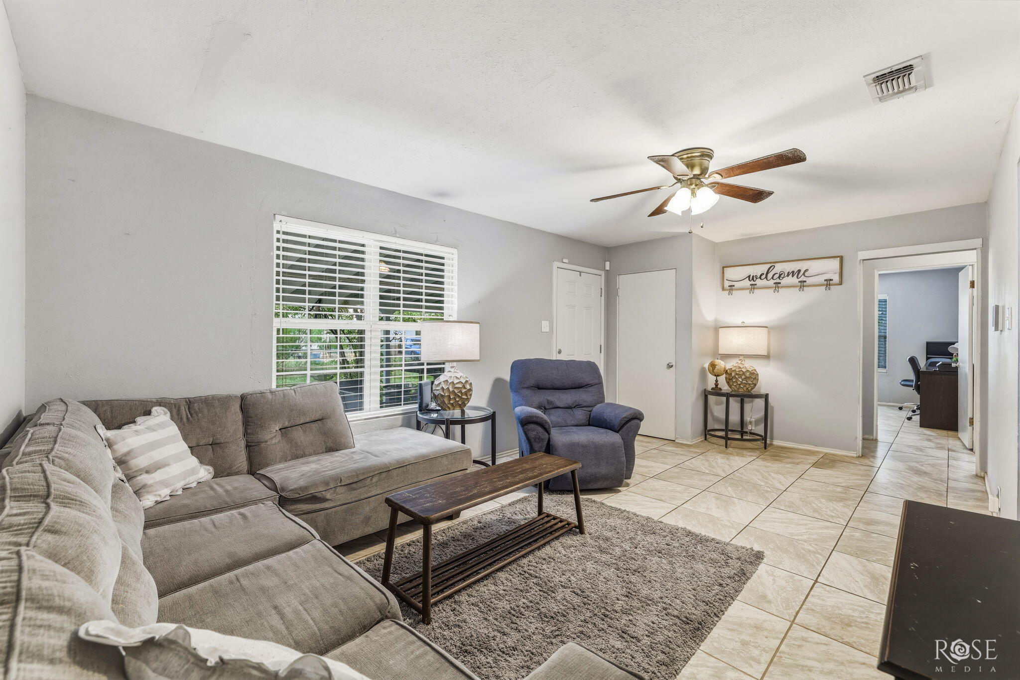 113 E 33rd Street Property Photo 1