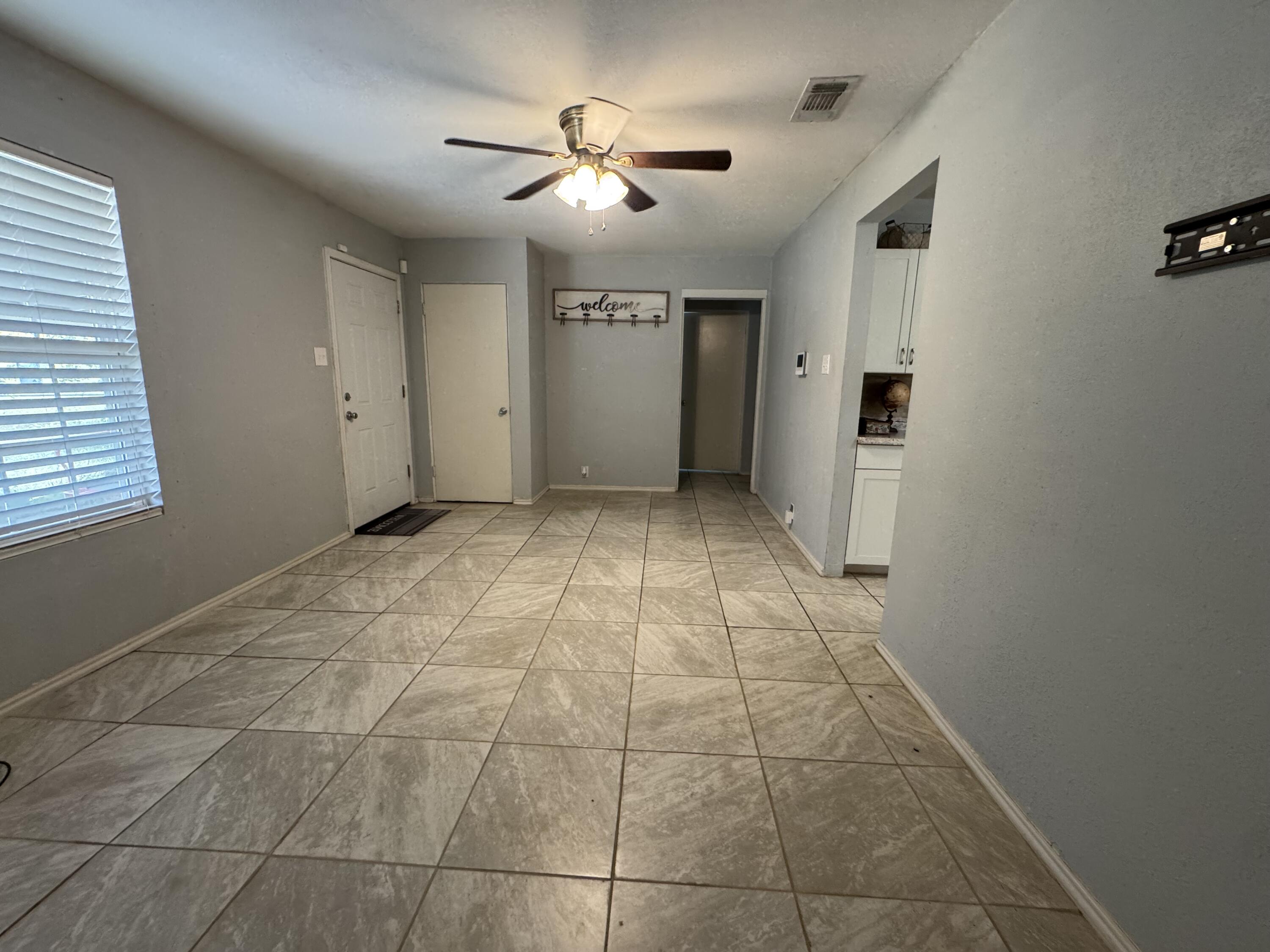 113 E 33rd Street Property Photo 26